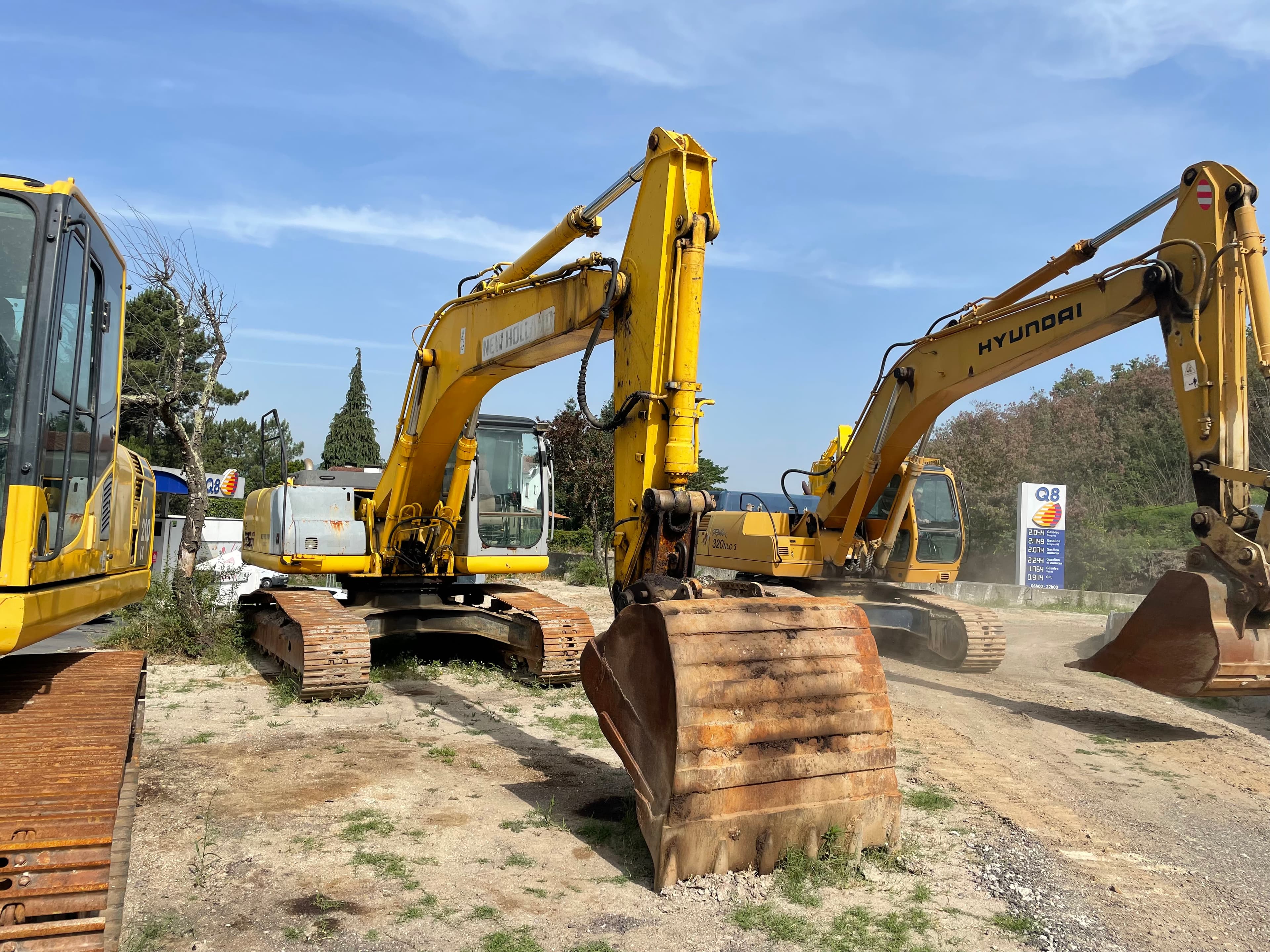 Escavadora Rastos New Holland — imagem 2