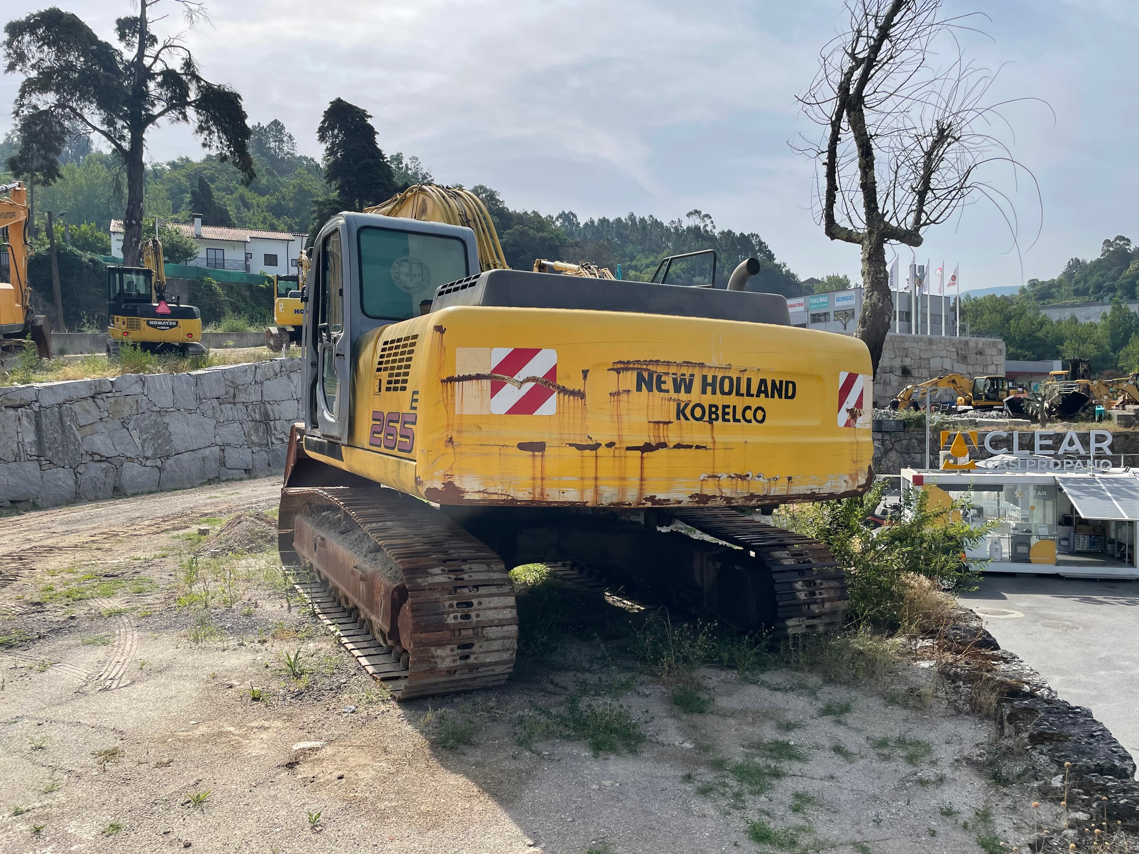 Escavadora Rastos New Holland — imagem 3
