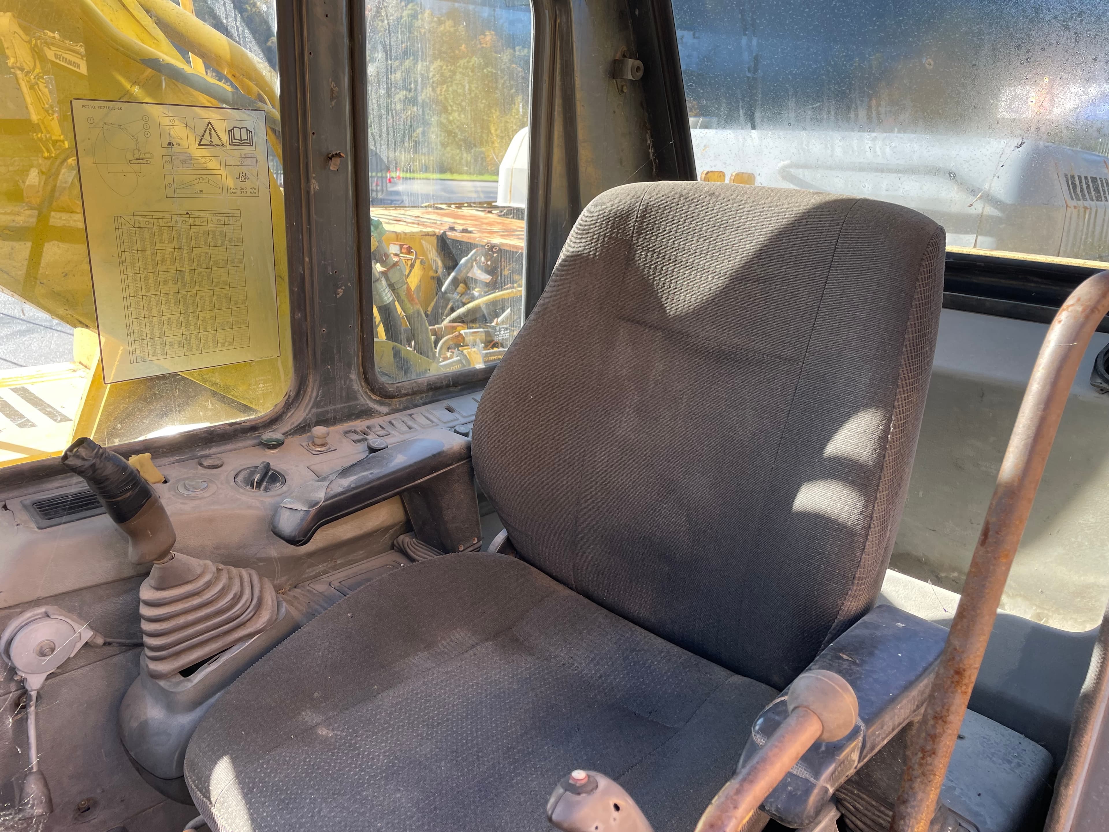Escavadora Rastos Komatsu — imagen 4