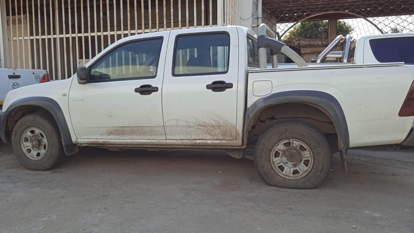Isuzu KB 250D — imagen 9