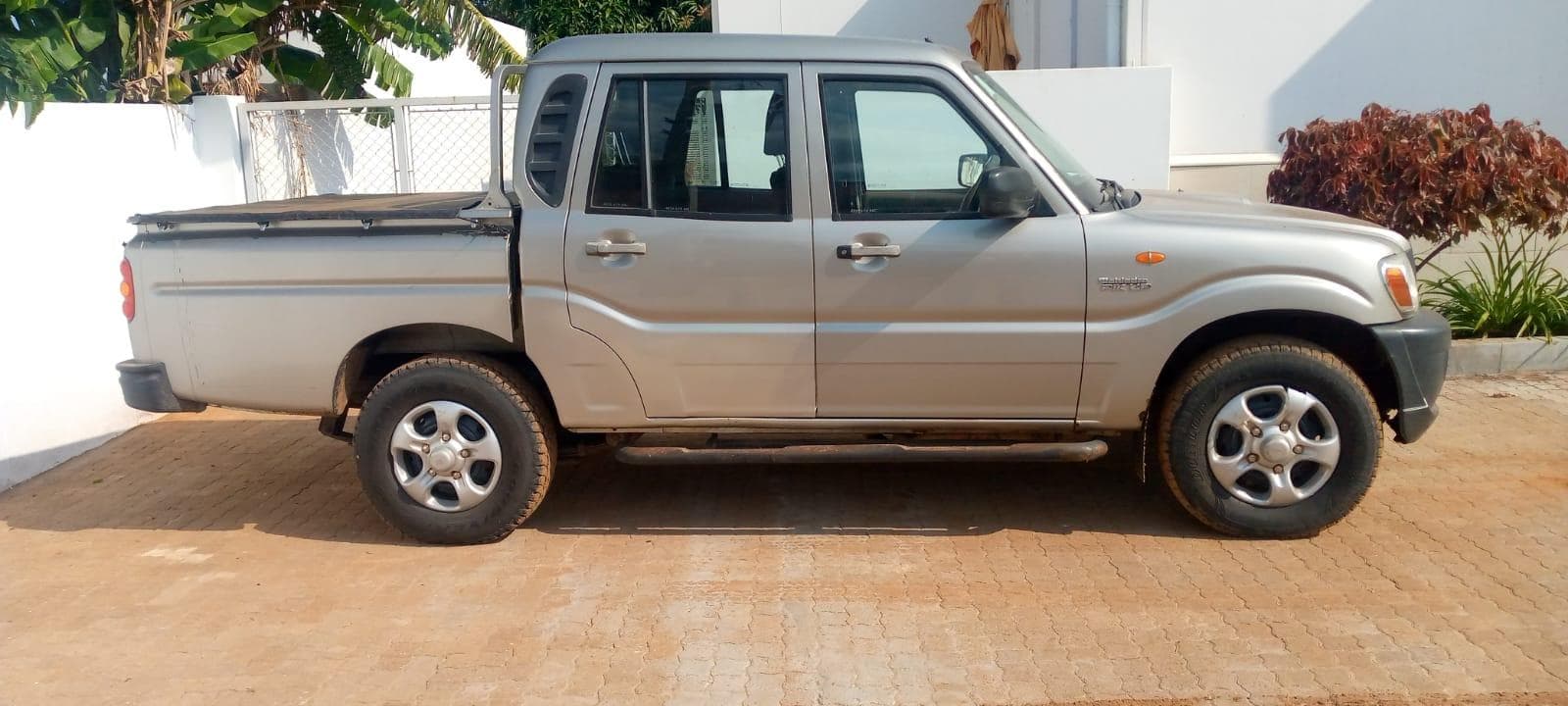 Mahindra PickUp 2.5 Turbo — imagen 5