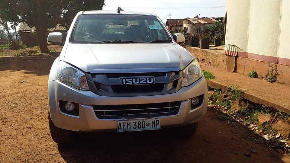 Isuzu KB 250D — imagem 13