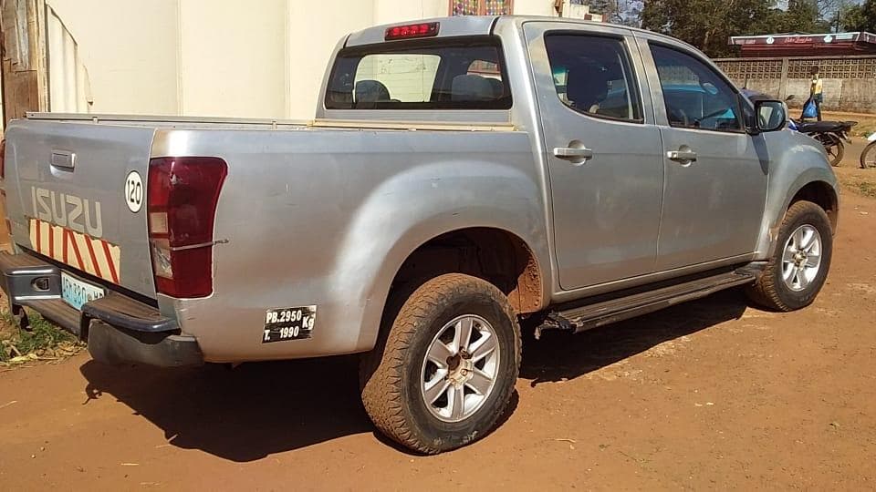 Isuzu KB 250D — imagem 11