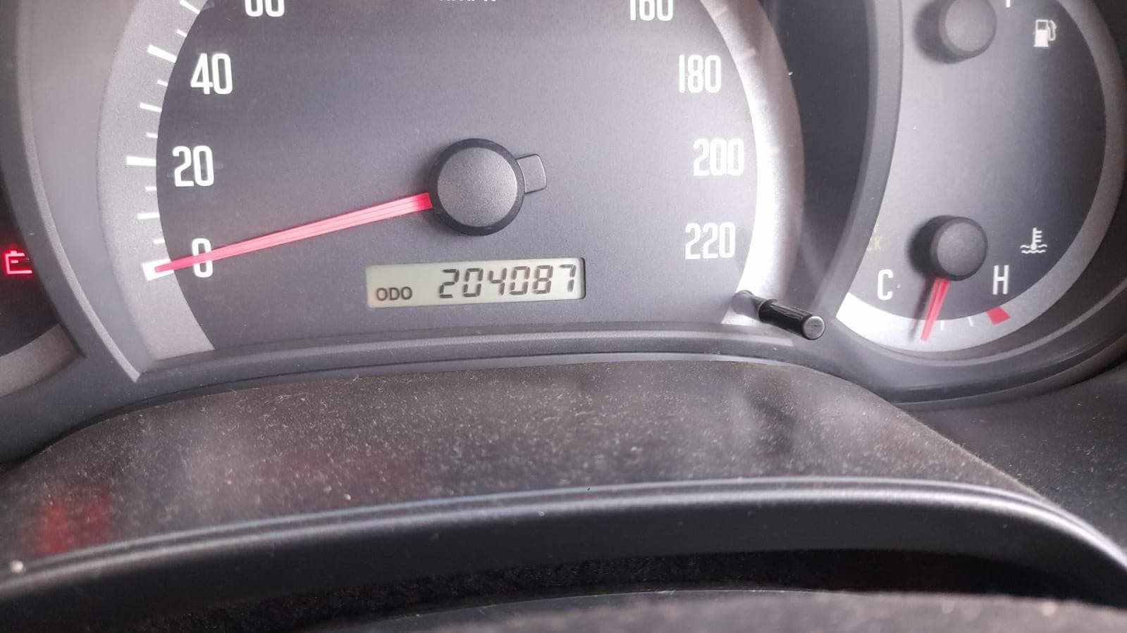 Isuzu KB 250D — imagen 5
