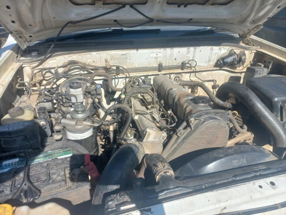 Mazda BT50 — image 10