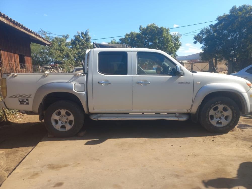 Mazda BT50 — image 15