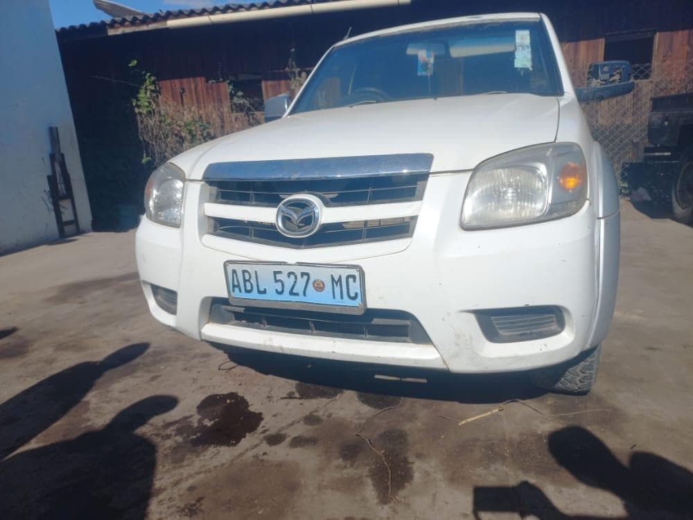 Mazda BT50 — image 19