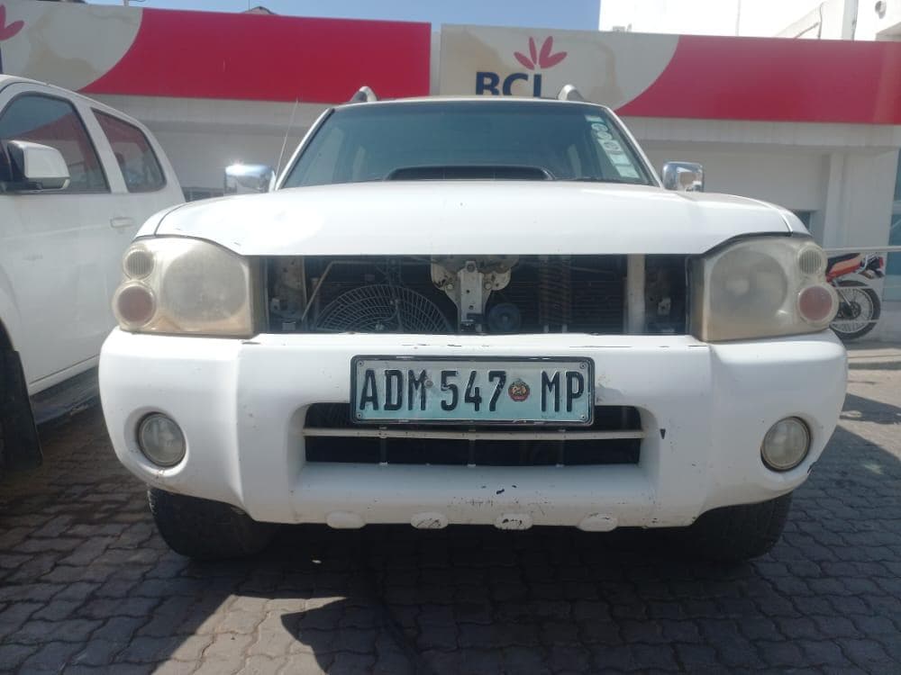 Nissan Hardbody NP300 — image 16