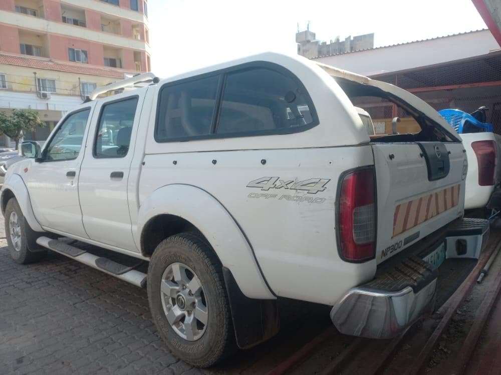 Nissan Hardbody NP300 — image 15