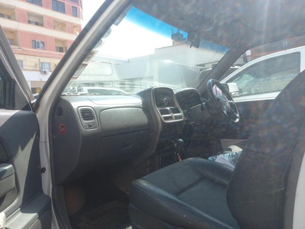 Nissan Hardbody NP300 — image 5