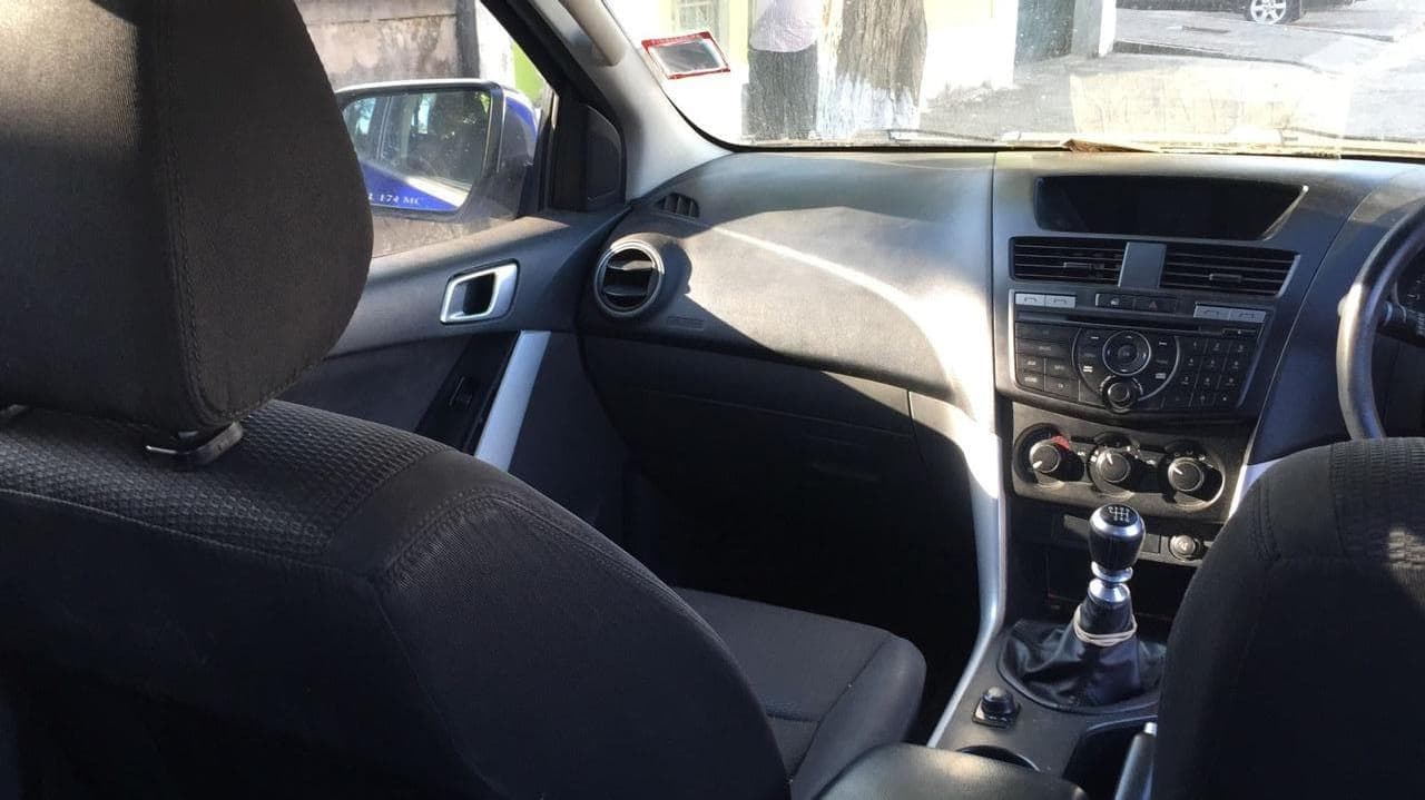 Mazda BT-50 — imagen 3