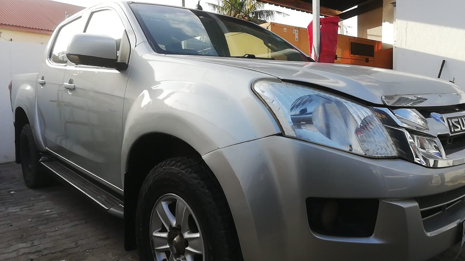 Isuzu KB250 — imagem 32