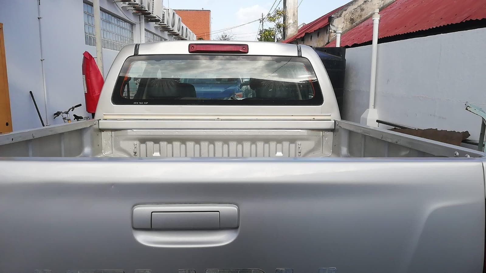 Isuzu KB250 — imagem 9