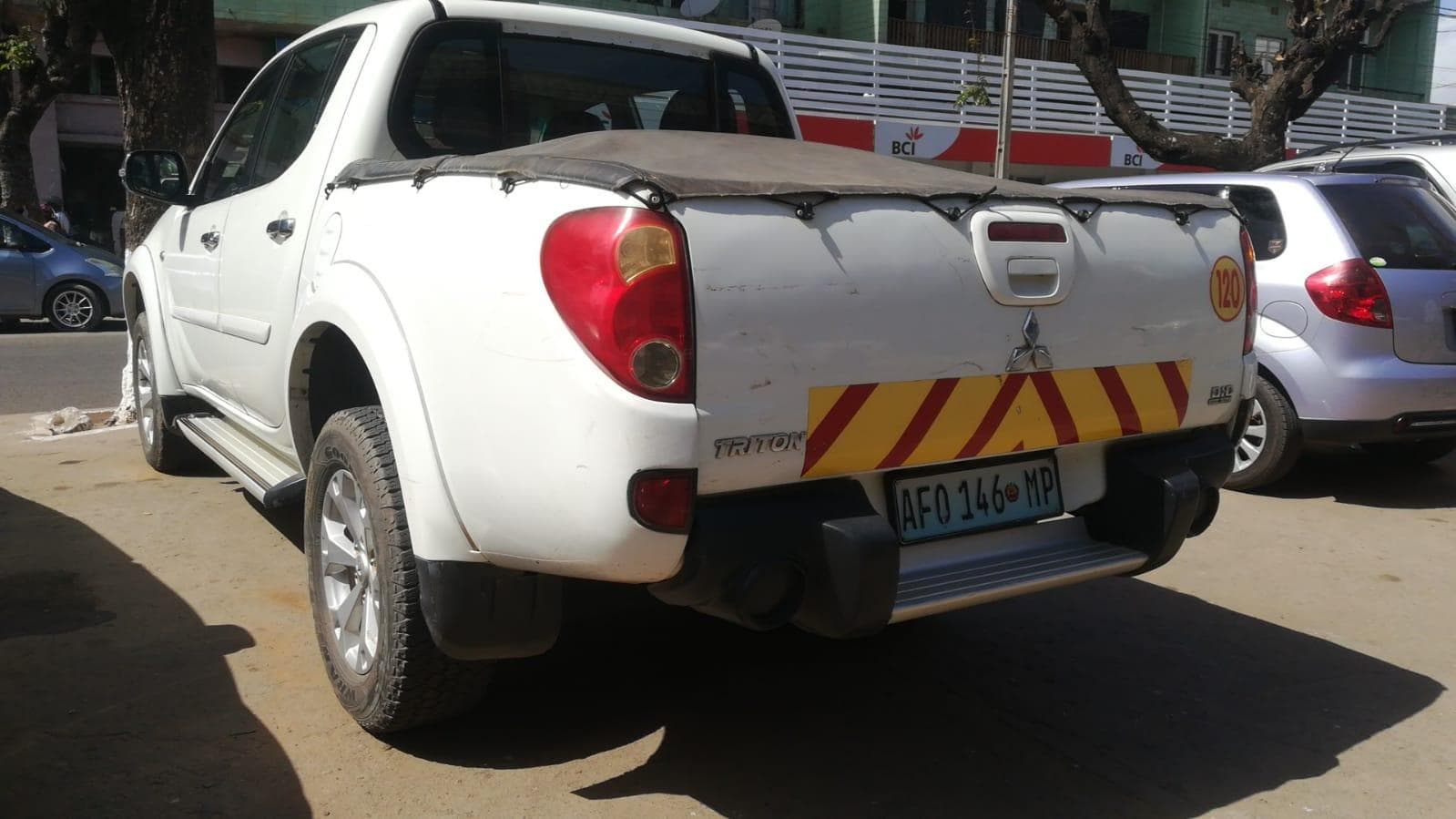 Mitsubishi Triton 2.5 — imagen 7
