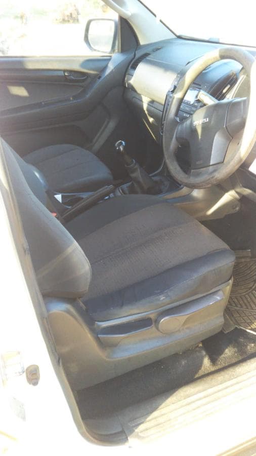 Isuzu KB 250D — imagen 6