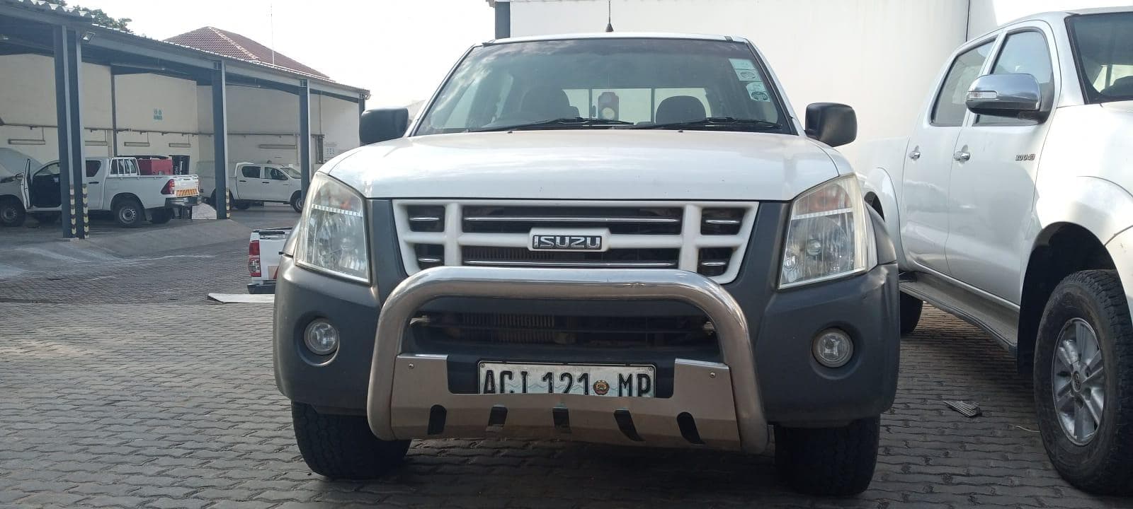 Isuzu KB 250 — imagem 10
