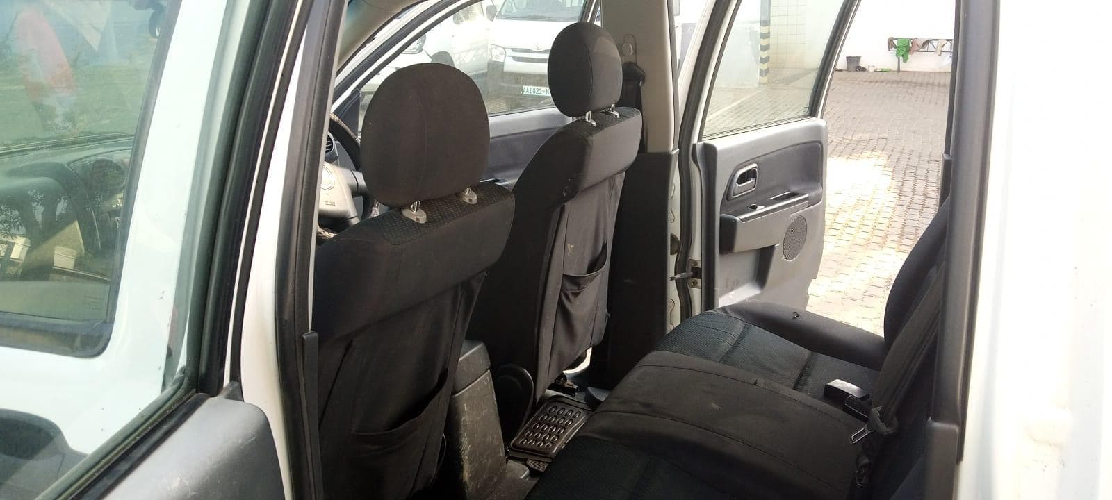 Isuzu KB 250 — imagem 5