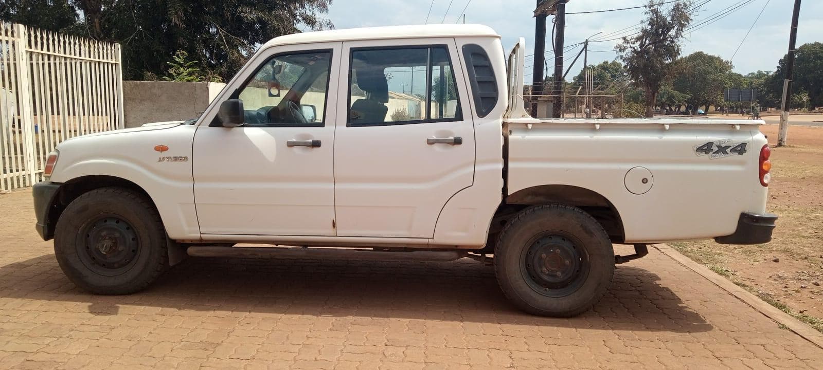 Mahindra PickUp Scorpio — imagem 4