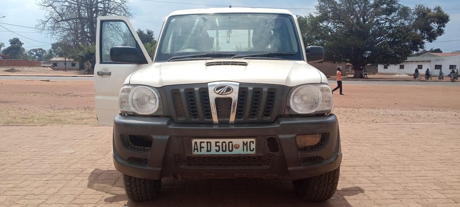 Mahindra PickUp Scorpio — imagem 11