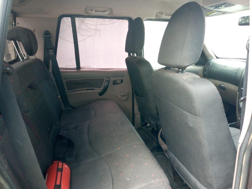 Mahindra PickUp Scorpio 2.5 Turbo — imagem 9