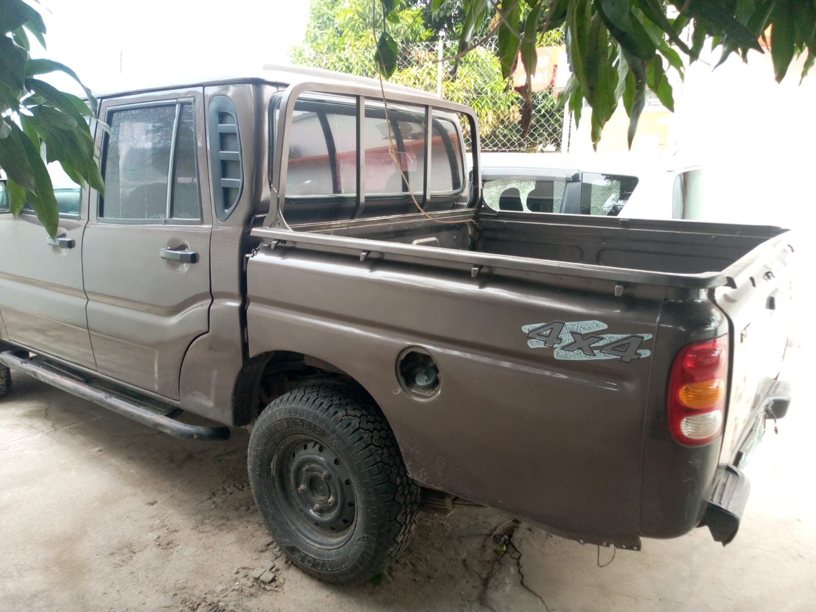 Mahindra PickUp Scorpio 2.5 Turbo — imagem 4