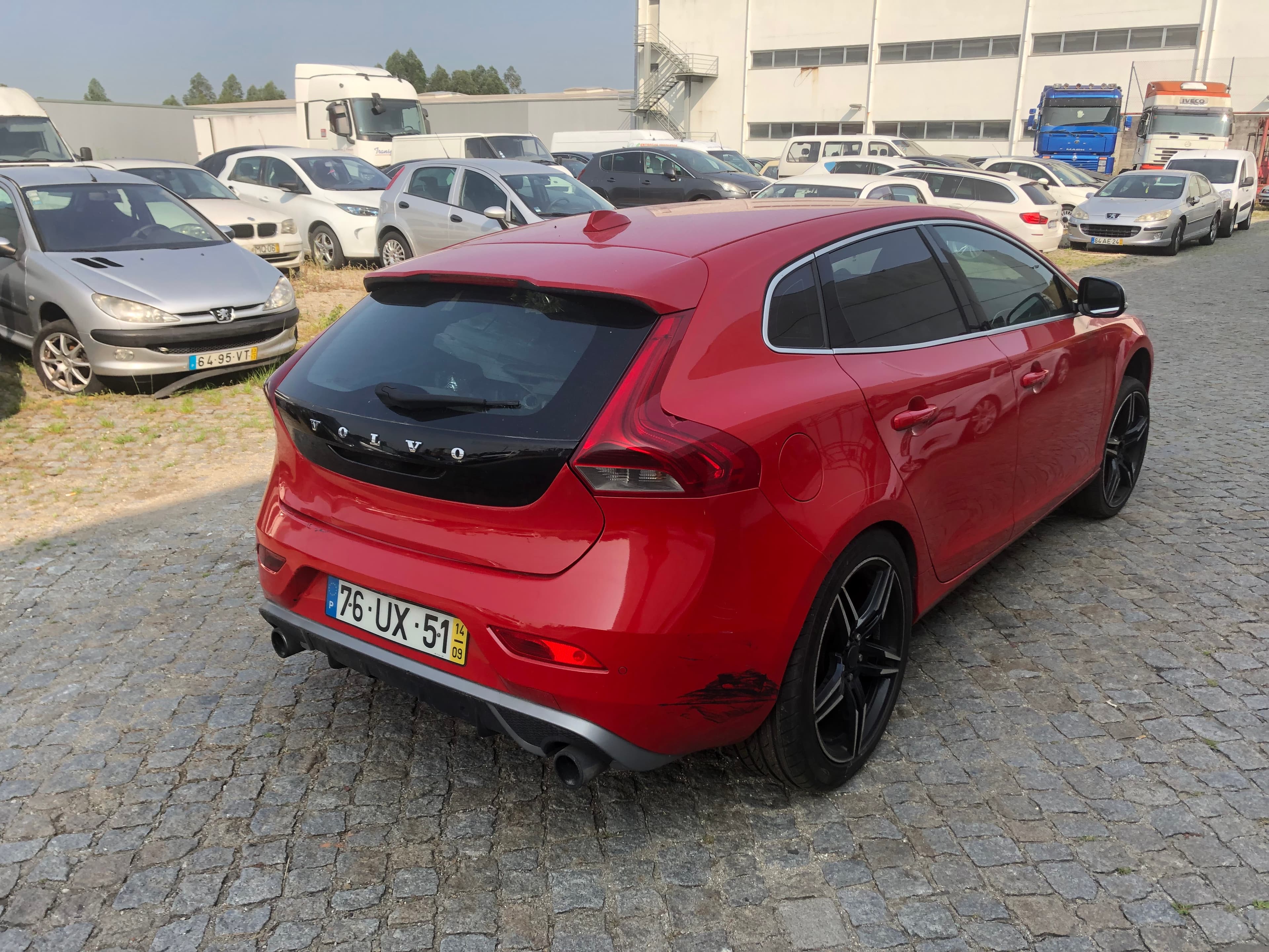 Volvo V40 · Ano 2014 — imagem 6