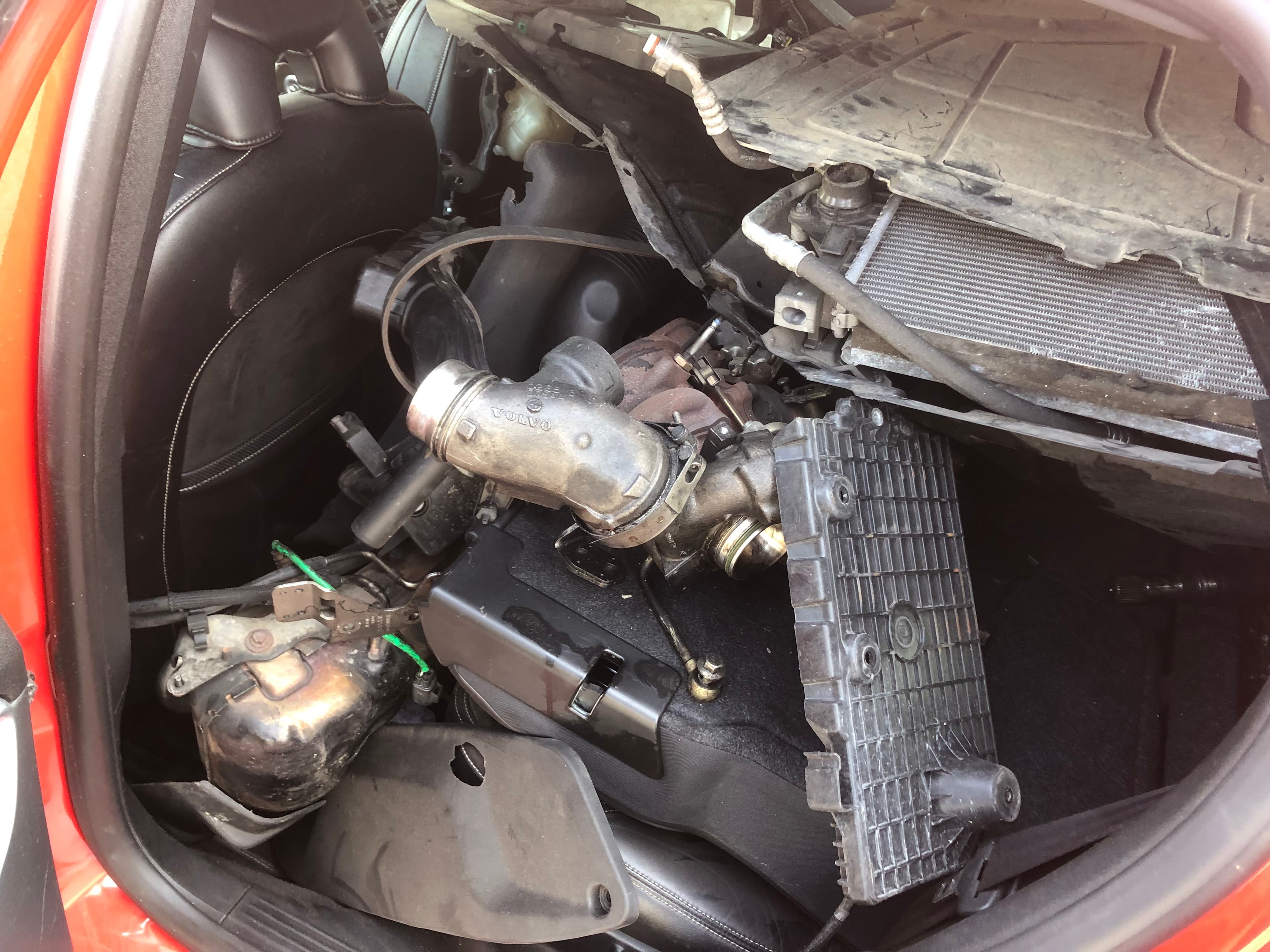 Volvo V40 · Ano 2014 — imagem 8