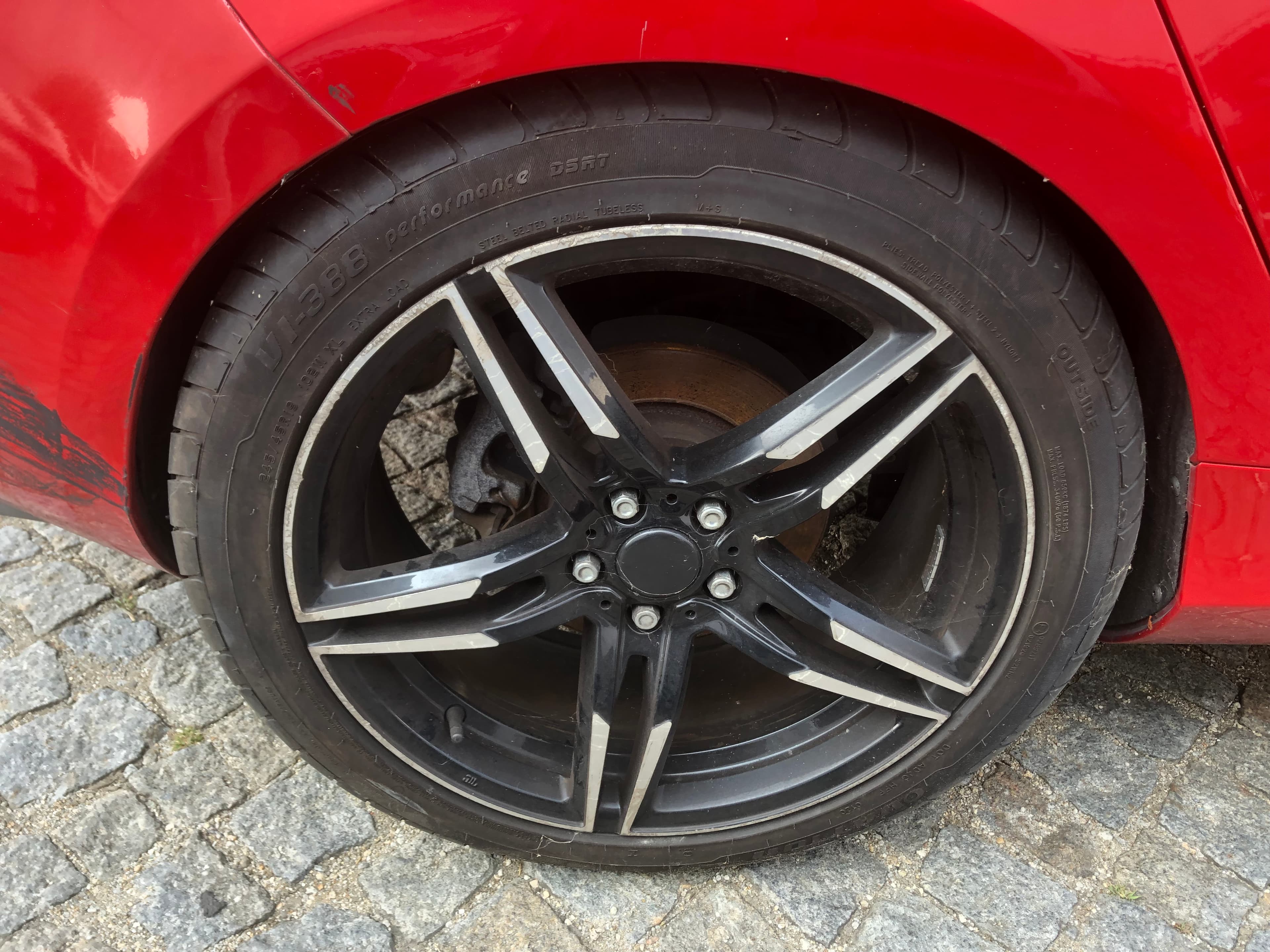 Volvo V40 · Ano 2014 — imagem 15