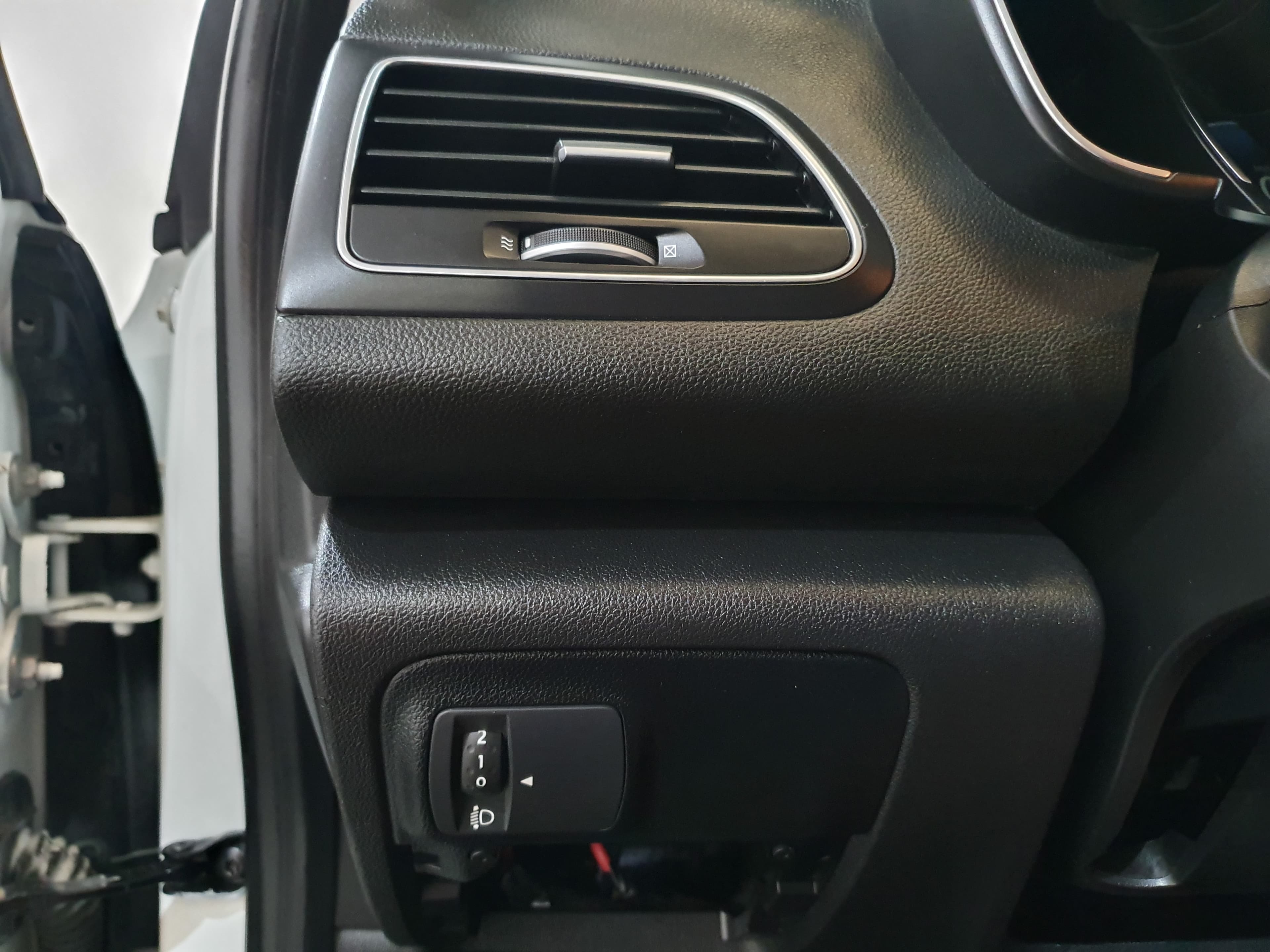 Renault Mégane · Ano 2017 — imagem 39
