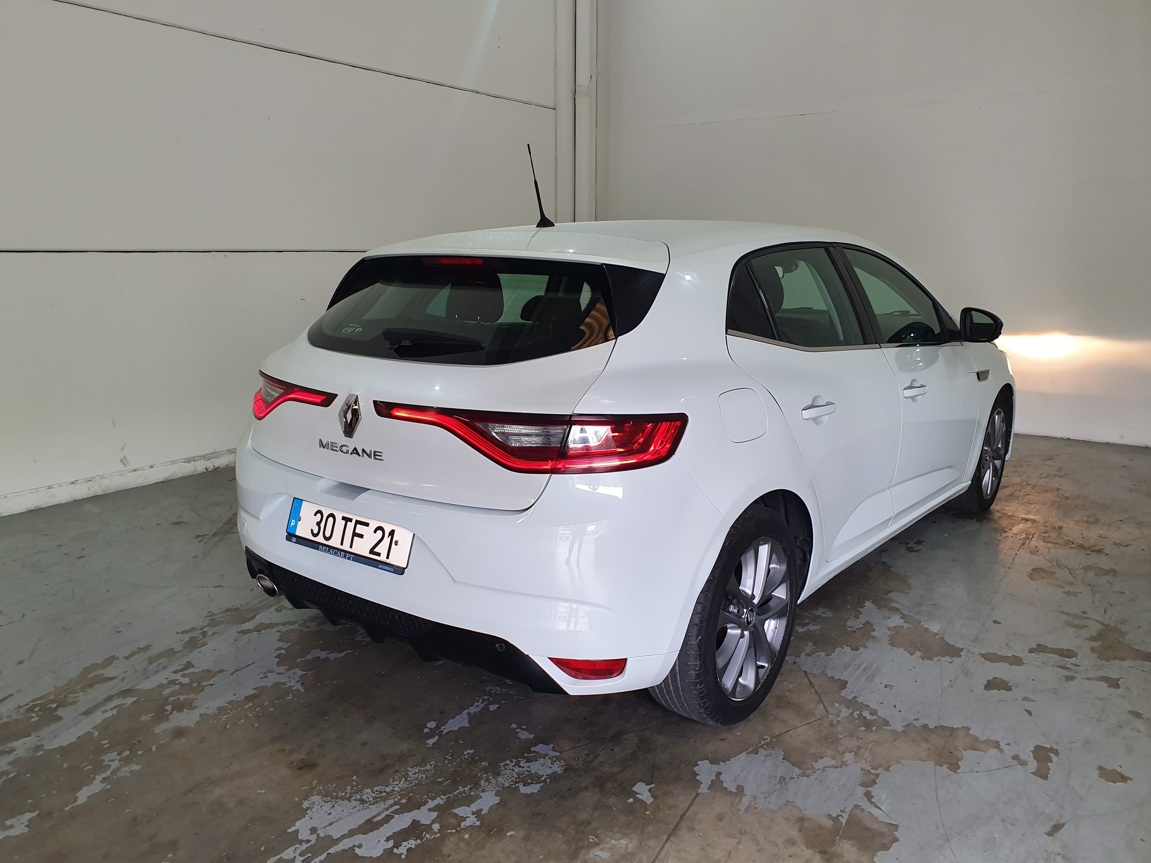 Renault Mégane · Ano 2017 — imagem 8