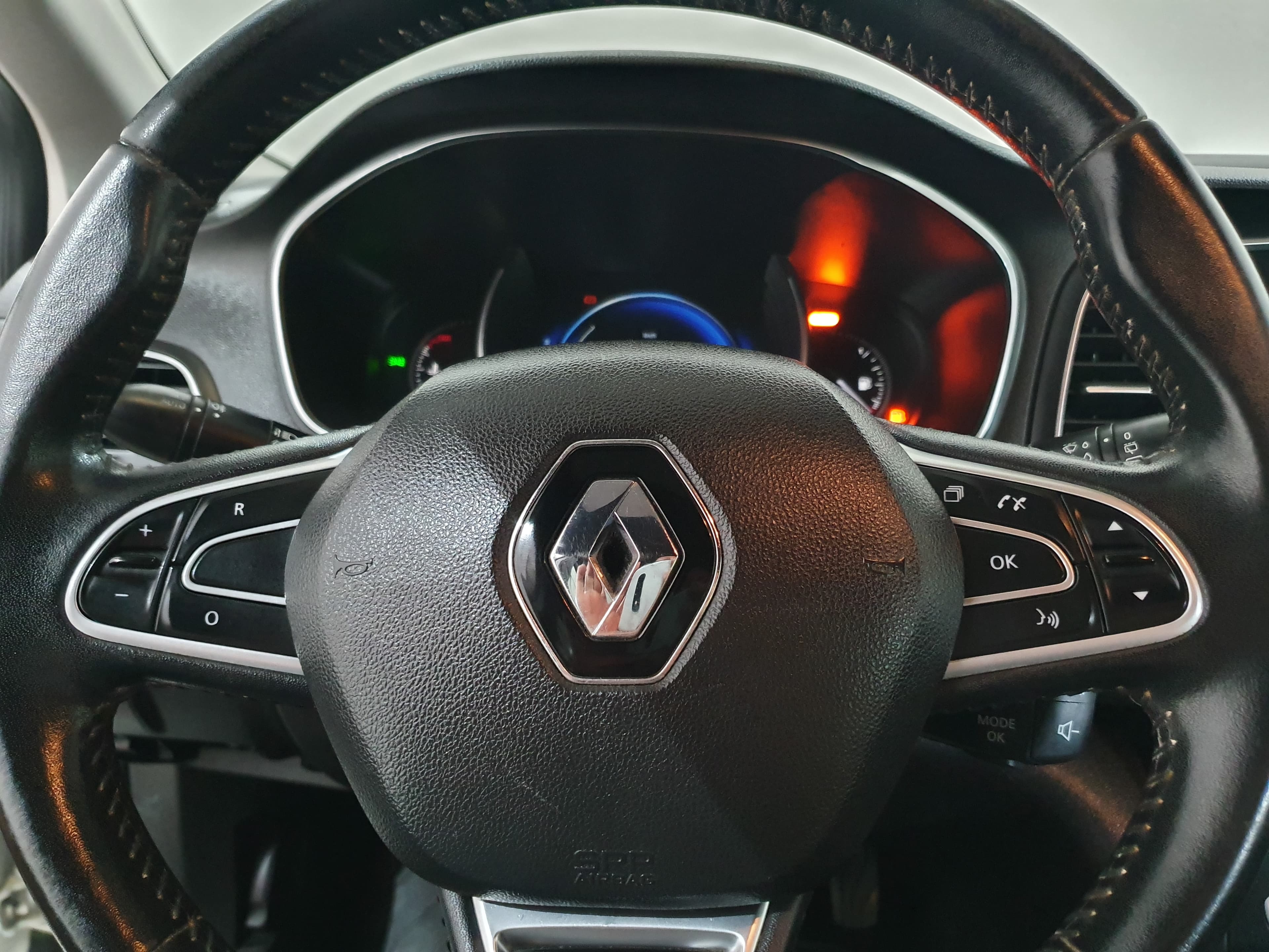 Renault Mégane · Ano 2017 — imagem 40