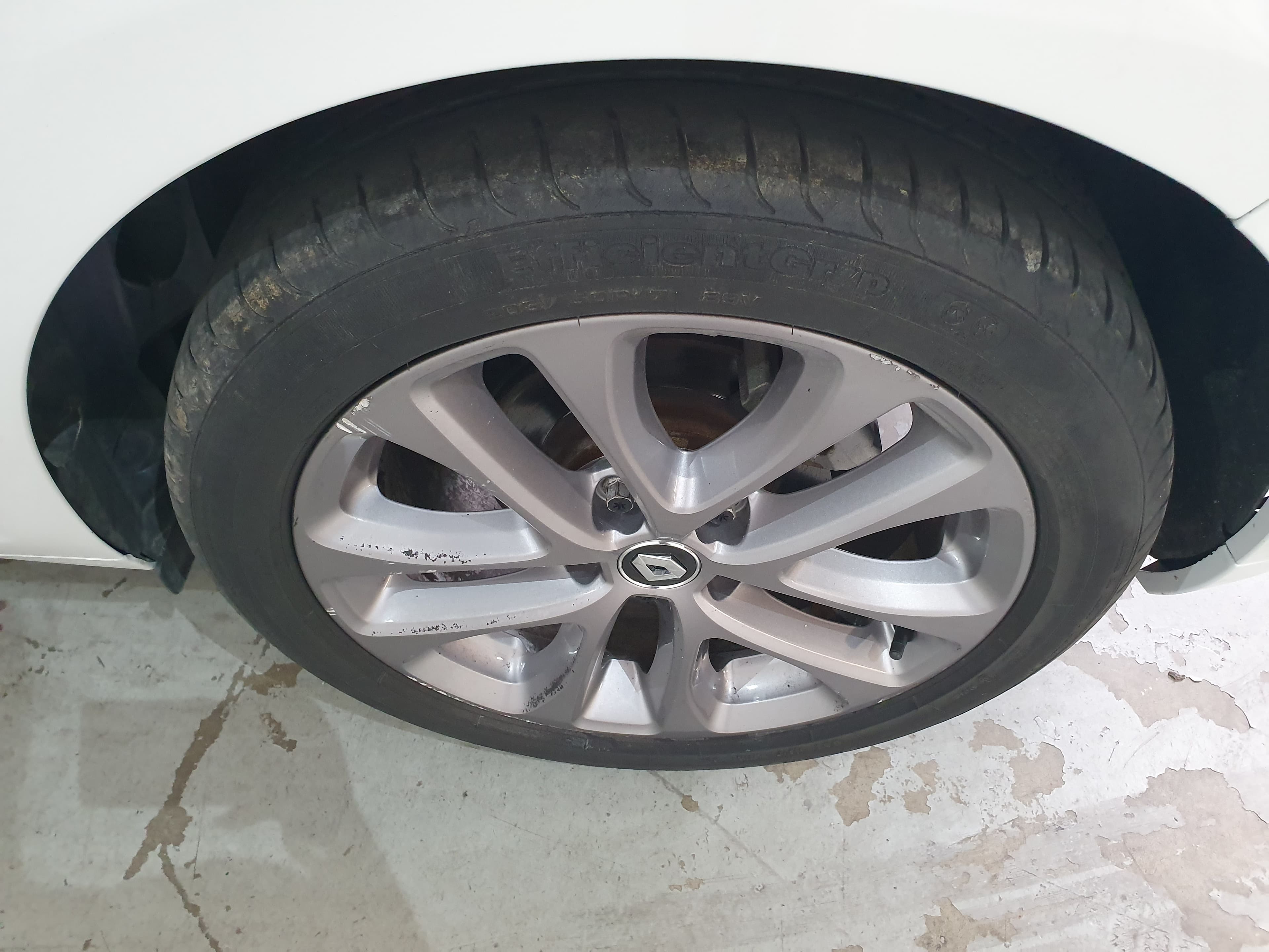 Renault Mégane · Ano 2017 — imagem 17