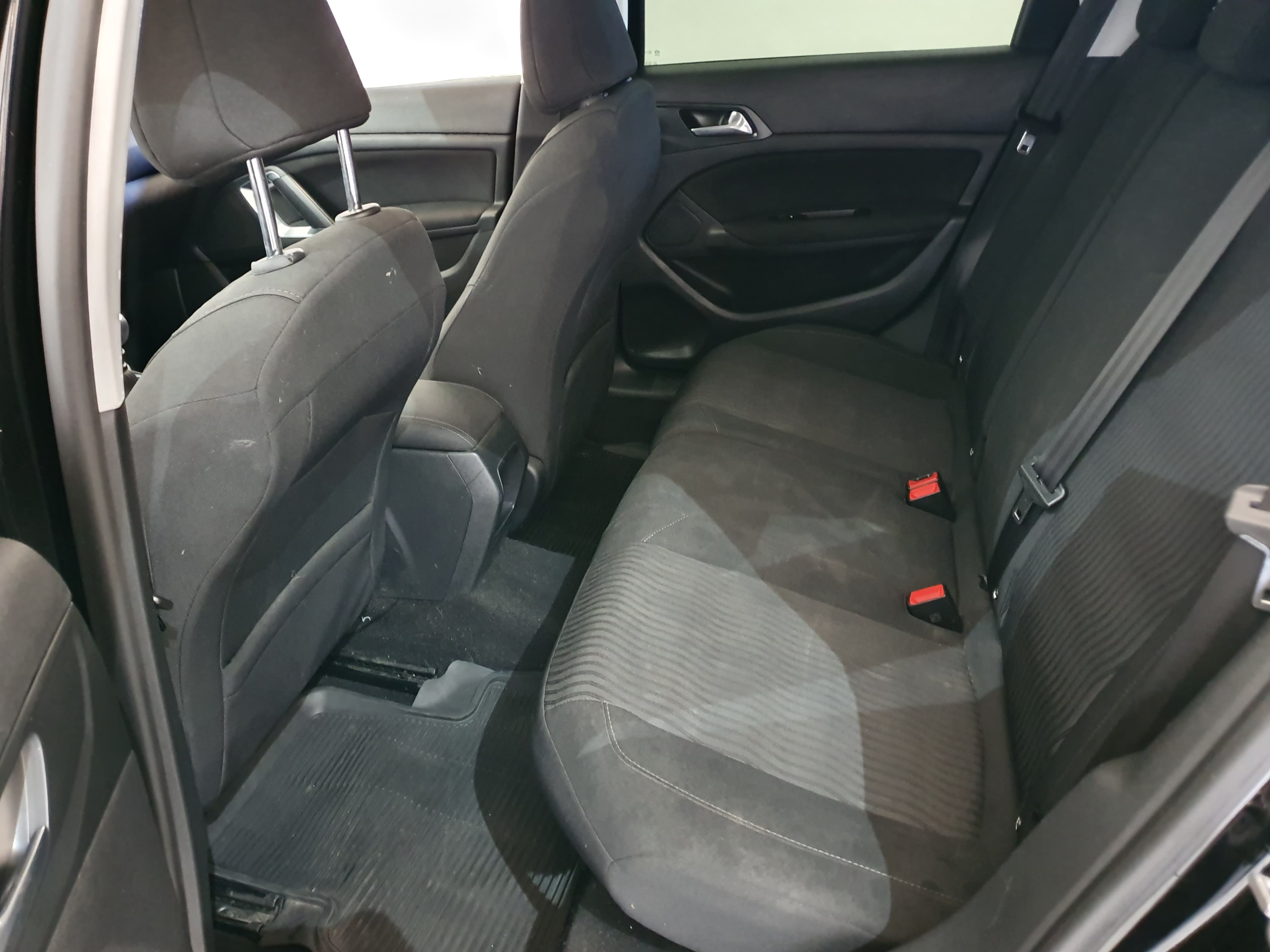 Peugeot 308 · Ano 2016 — imagem 33