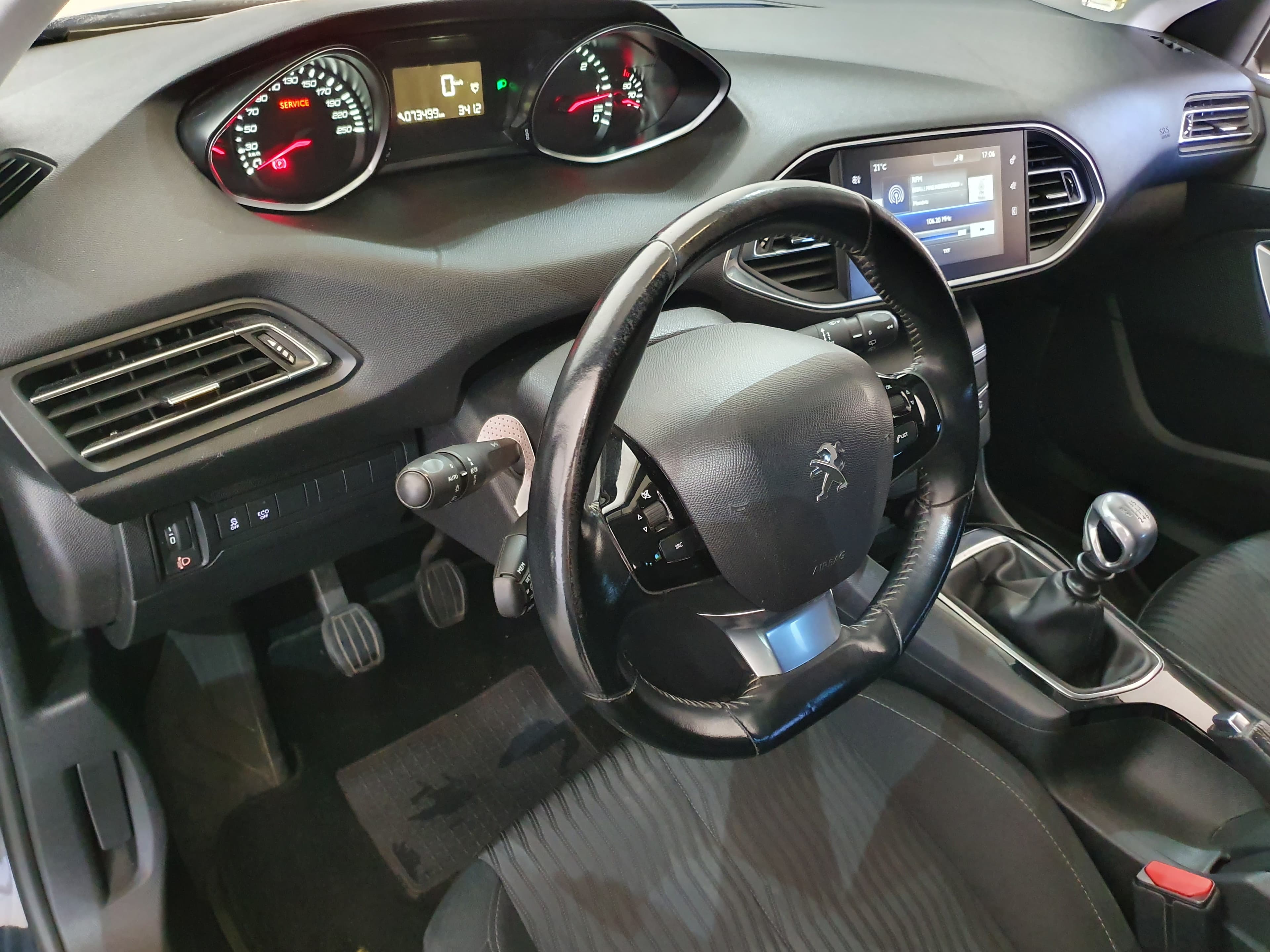 Peugeot 308 · Ano 2016 — imagem 34