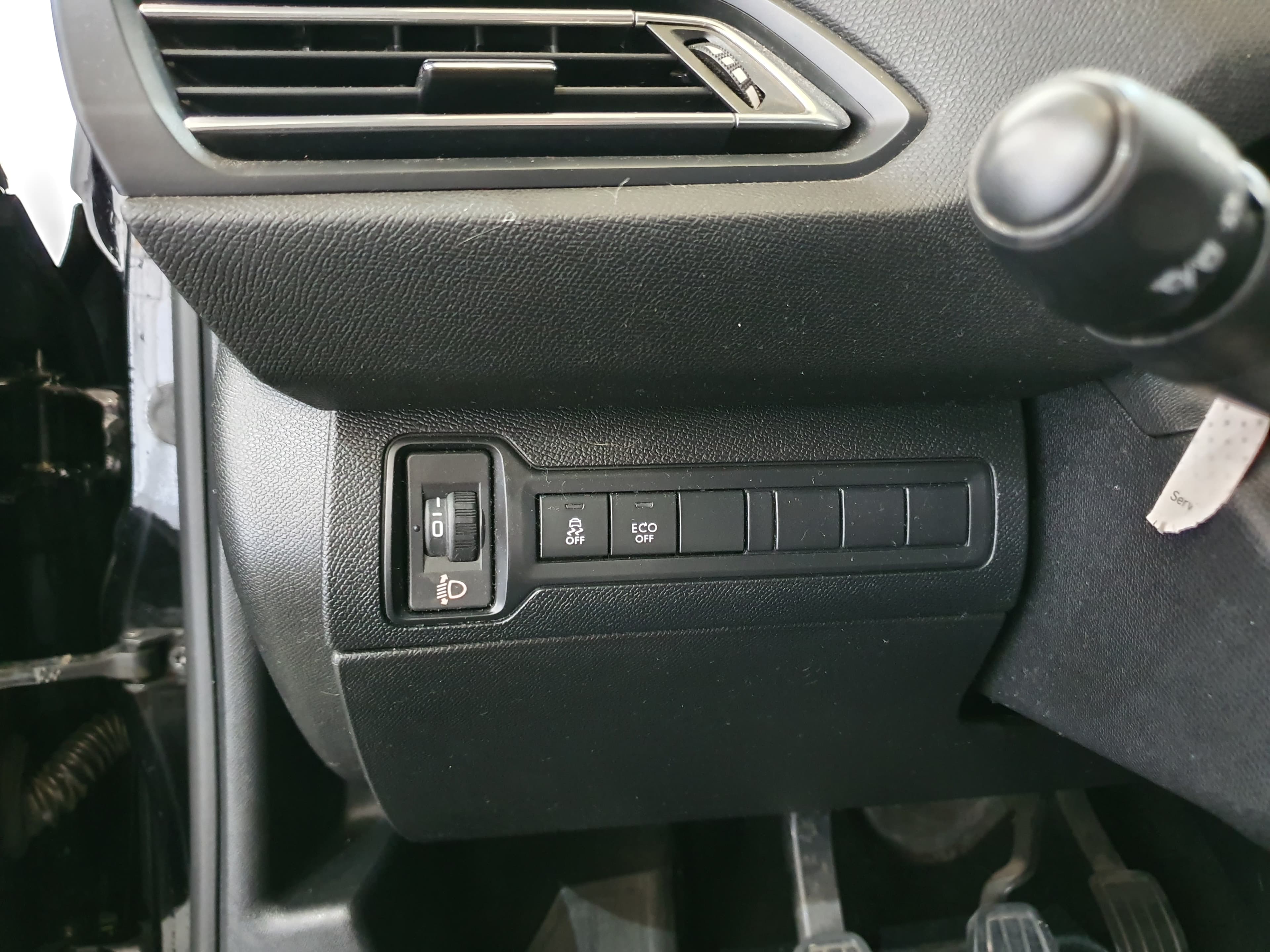 Peugeot 308 · Ano 2016 — imagem 42