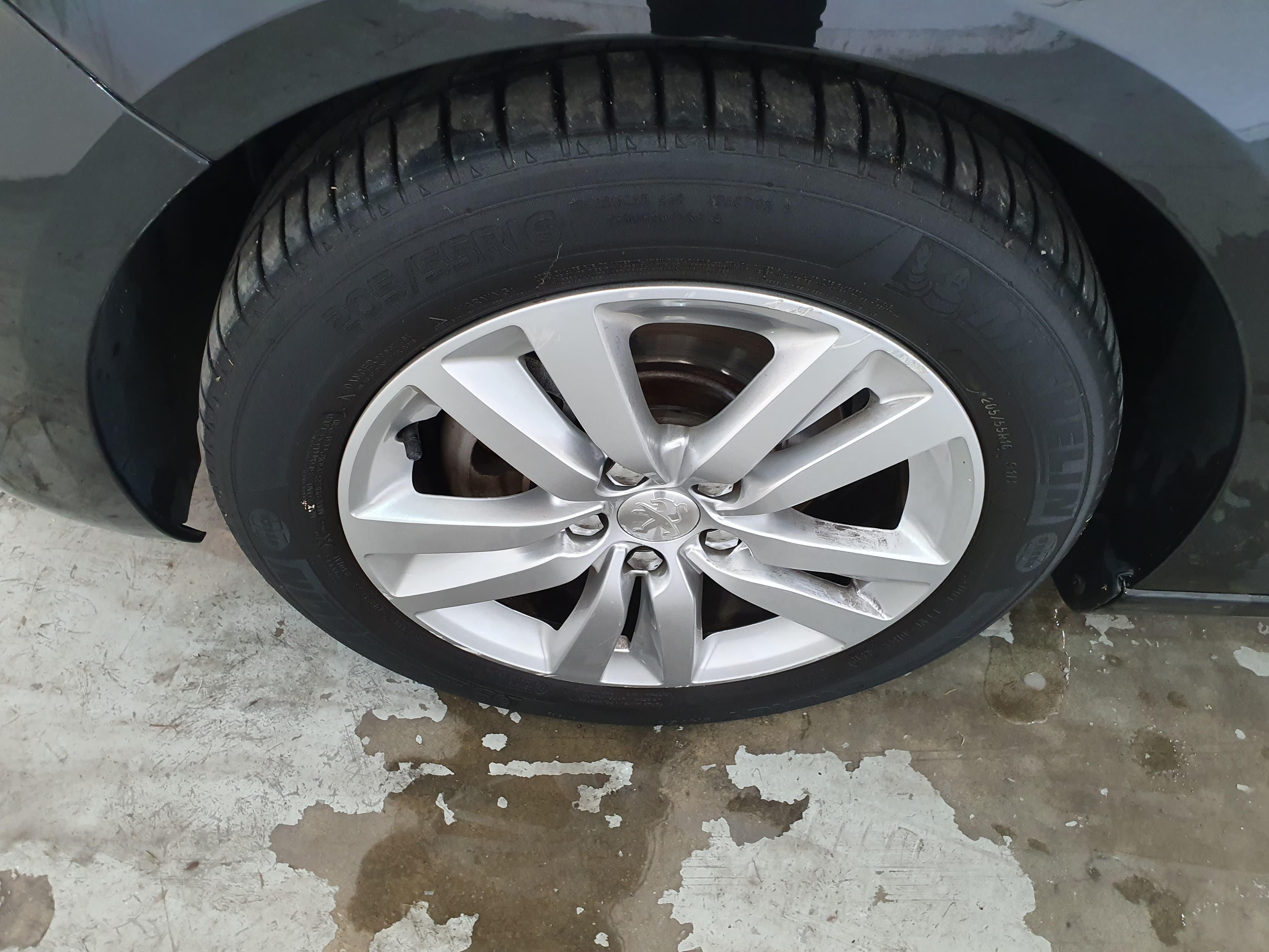 Peugeot 308 · Ano 2016 — imagem 17
