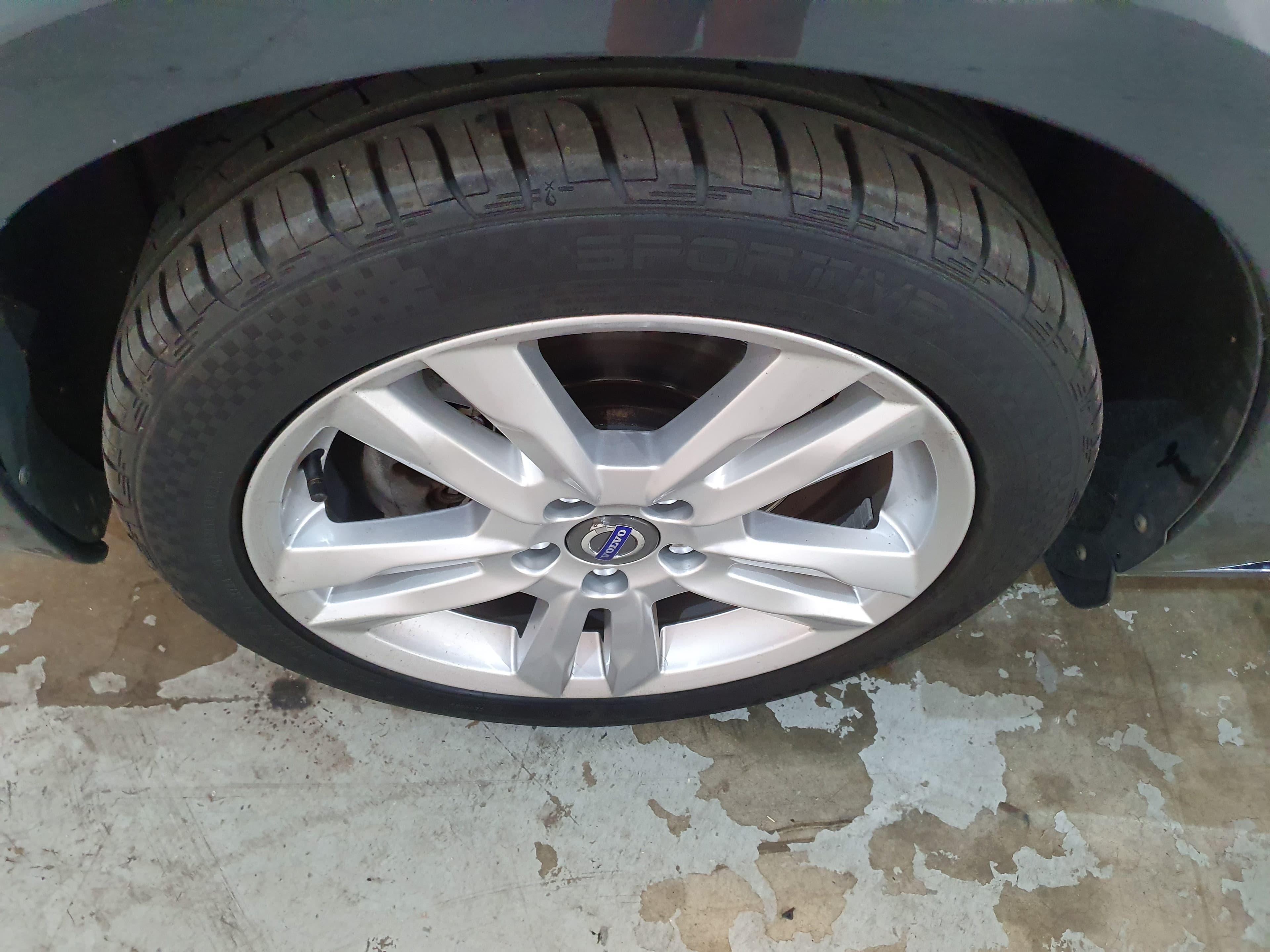 Volvo V60 · Ano 2013 — imagen 15