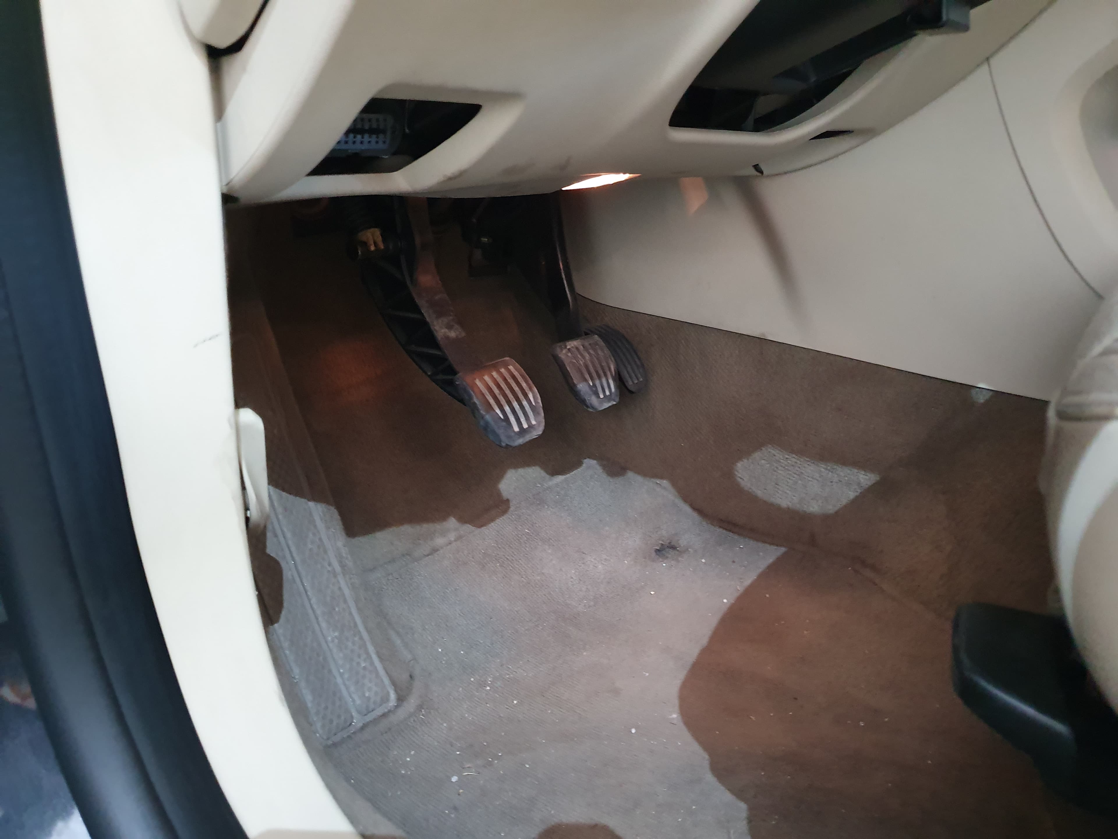 Volvo V60 · Ano 2013 — imagen 29