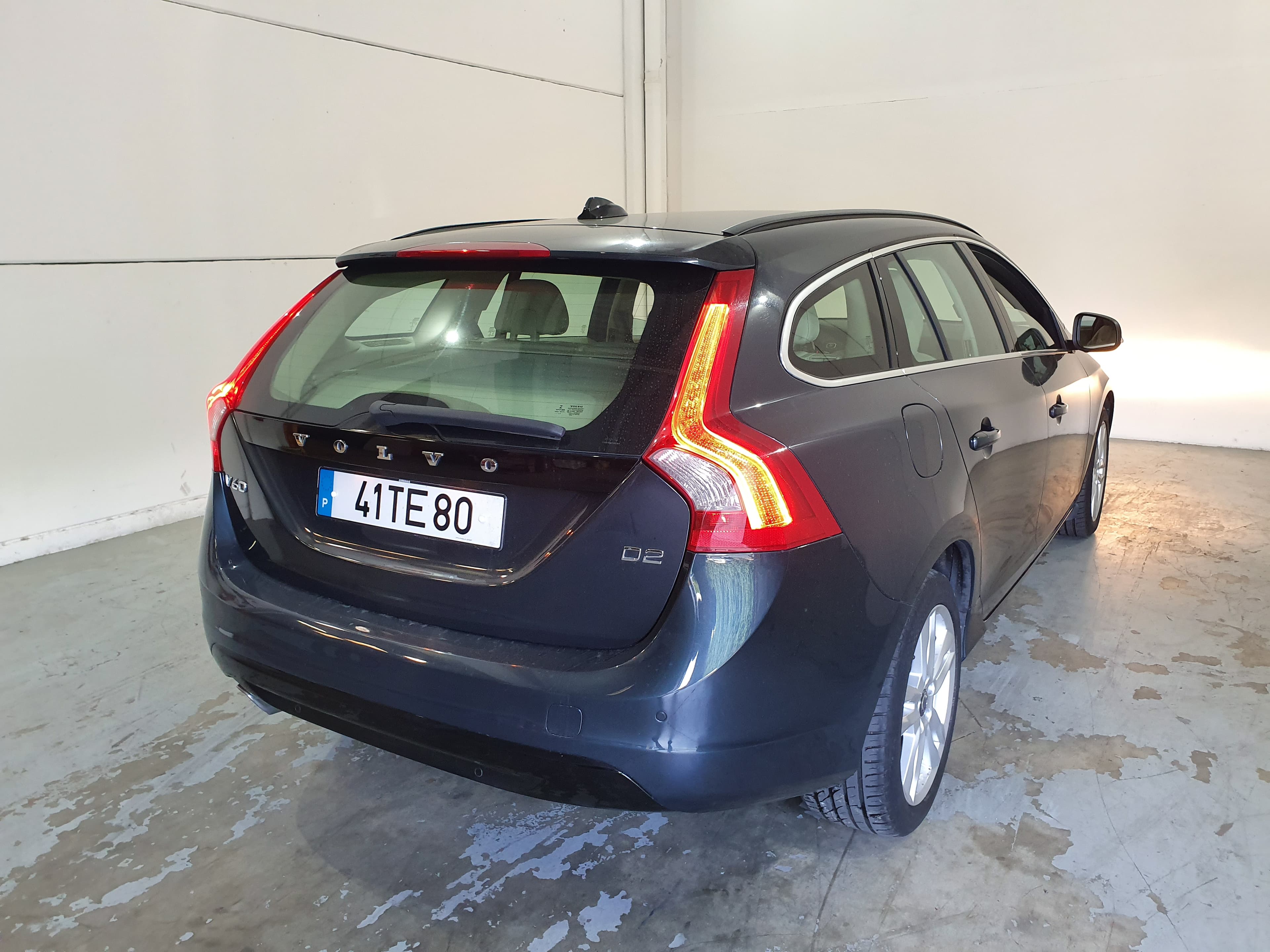 Volvo V60 · Ano 2013 — imagen 5