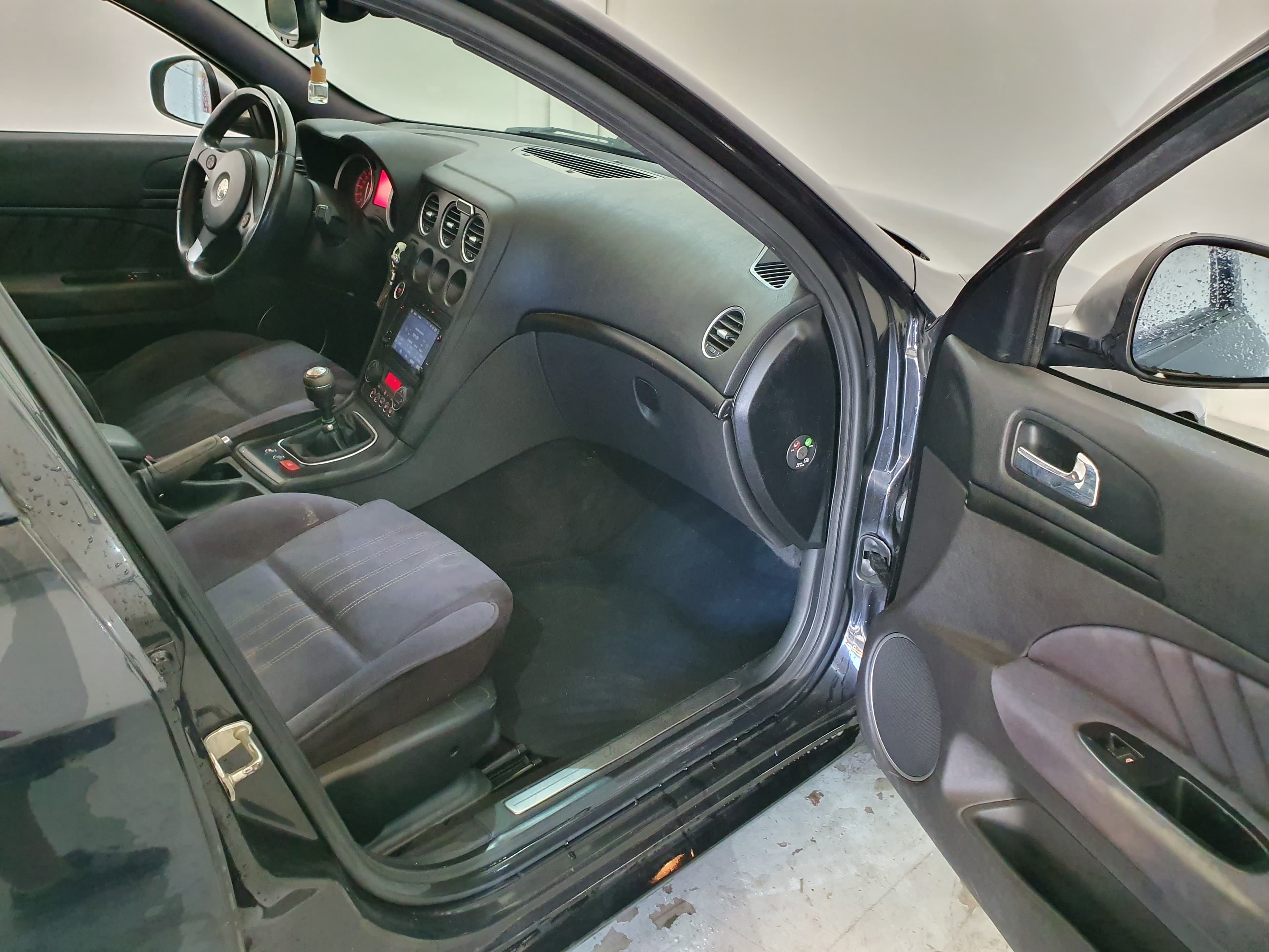 Alfa Romeo 159 · Ano 2007 — imagem 22