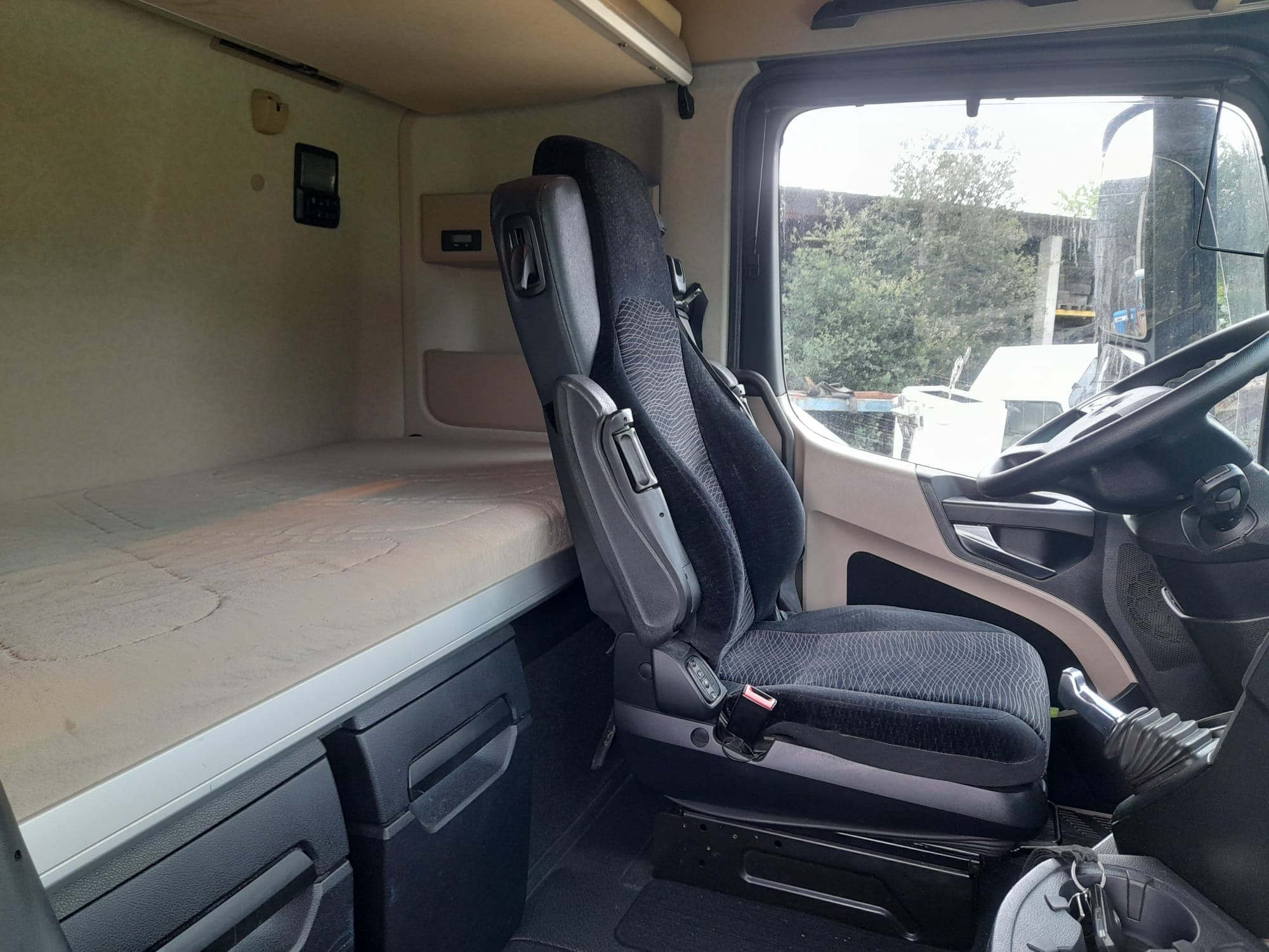 Mercedes-Benz Actros 1845 — imagem 7