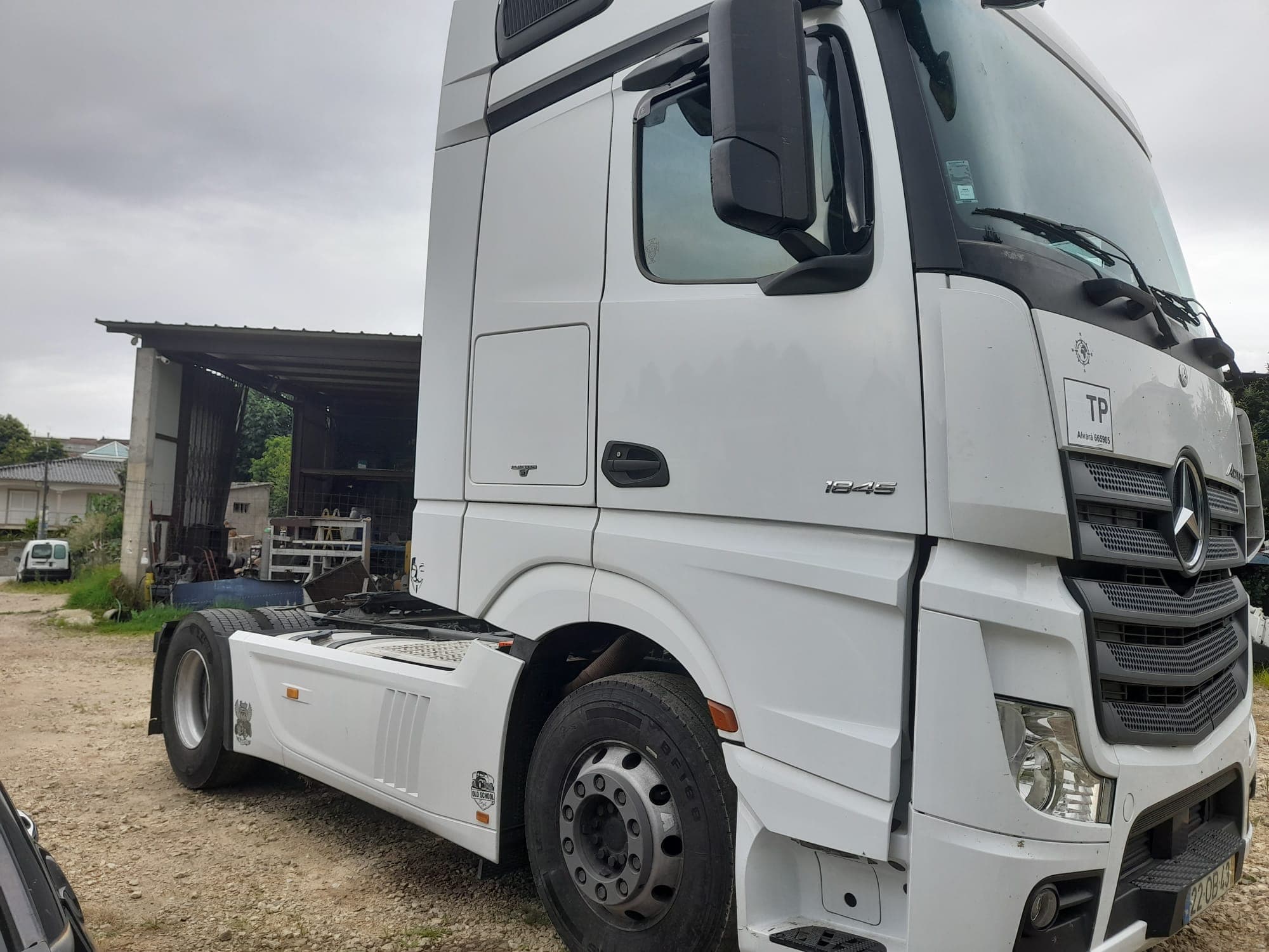 Mercedes-Benz Actros 1845 — imagem 2
