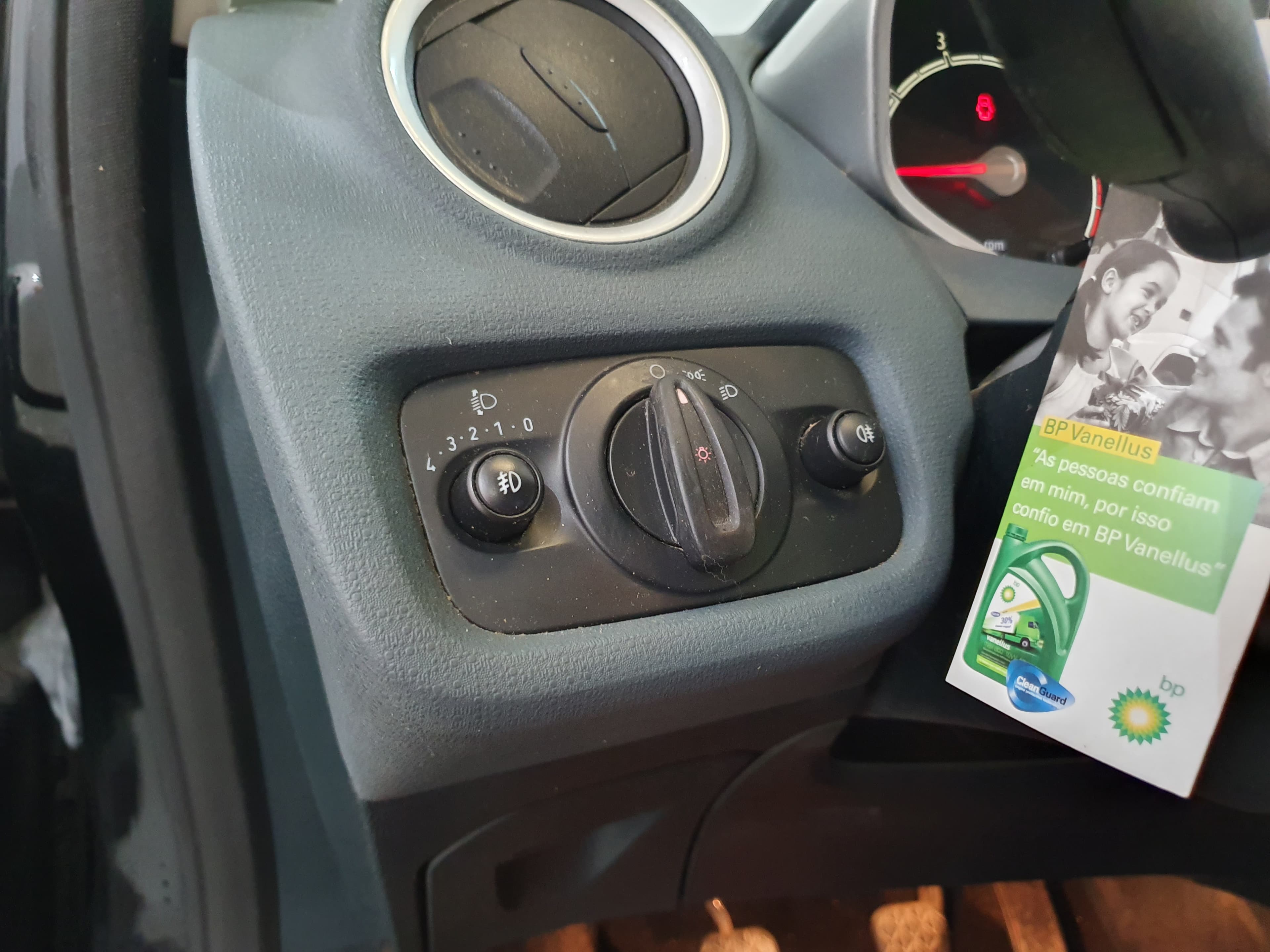 Ford Fiesta · Ano 2010 — imagen 39