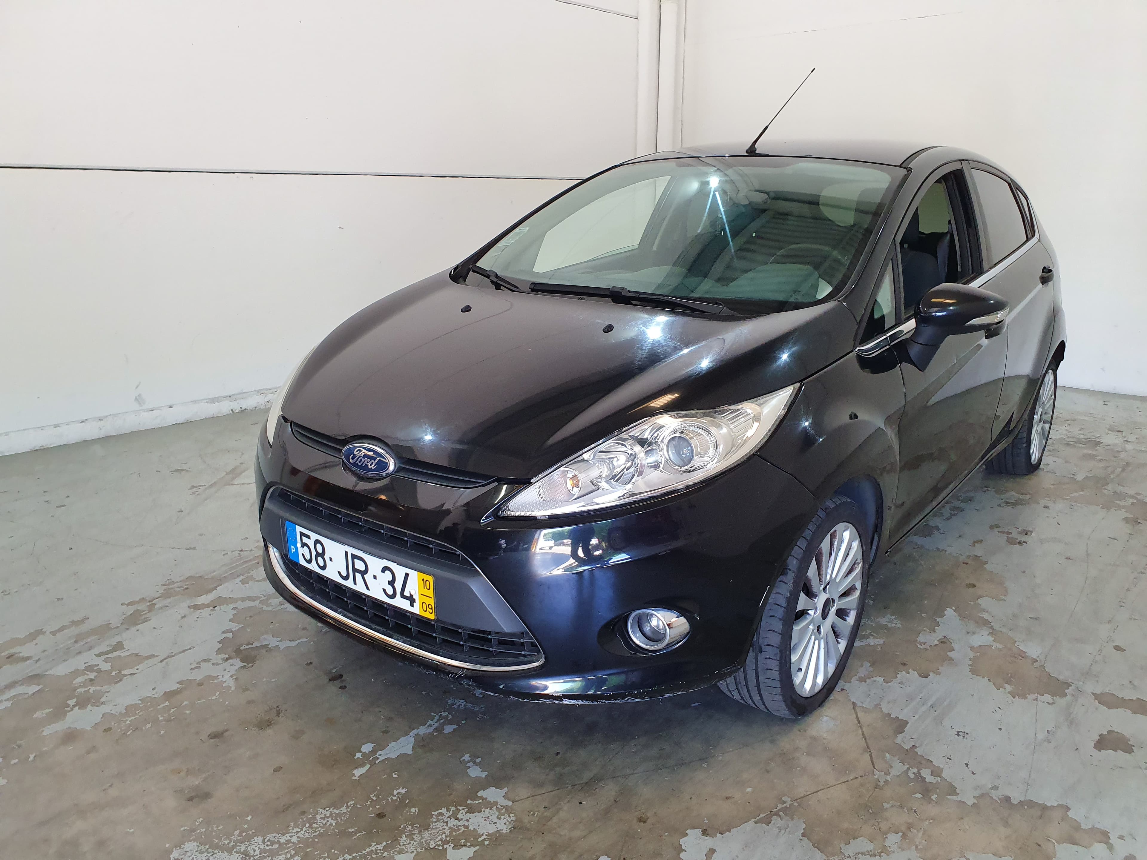 Ford Fiesta · Ano 2010 — imagen 3