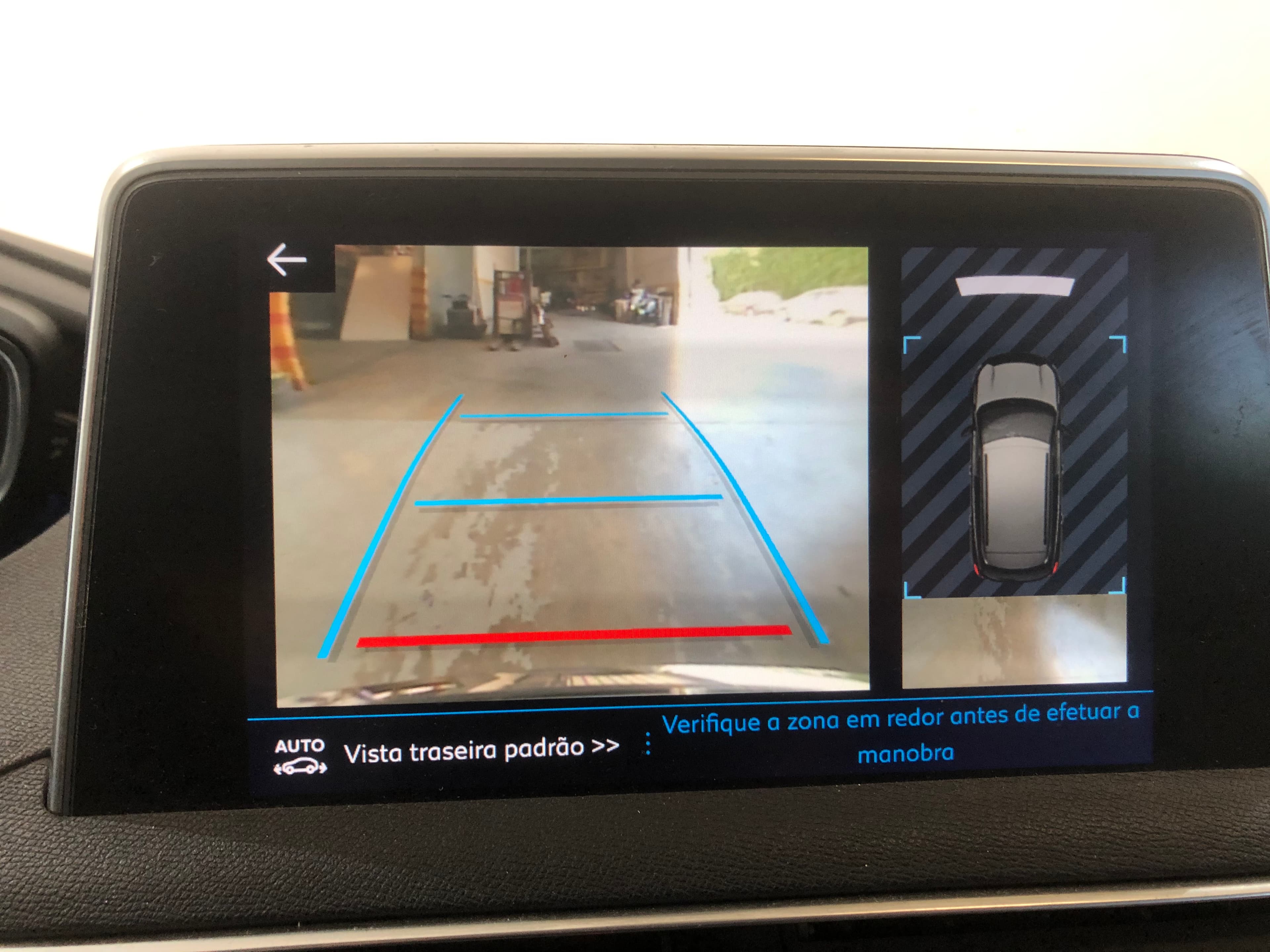 Peugeot 3008 1.6 HDI · Ano 2016 — imagen 38