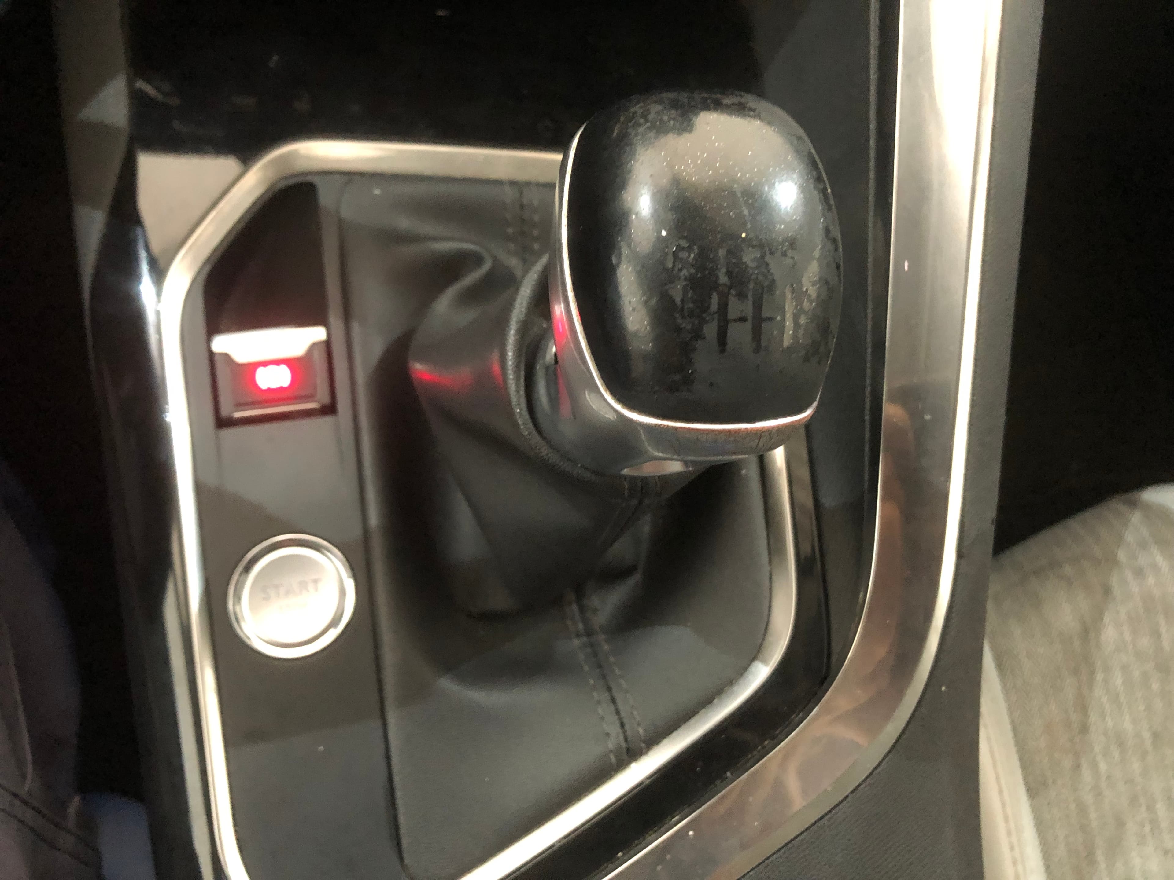 Peugeot 3008 1.6 HDI · Ano 2016 — imagen 41