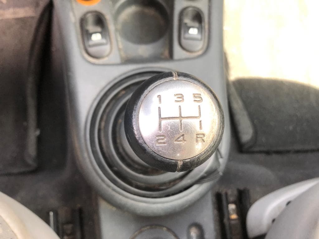 Citroën C3 · Ano 2004 — image 32