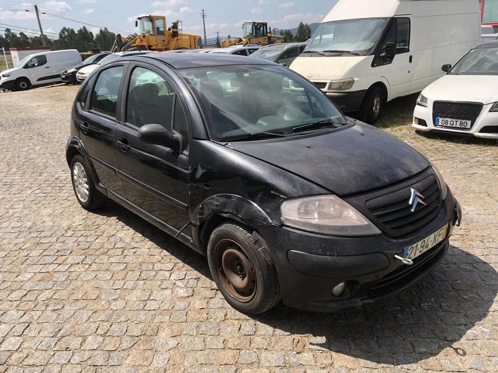 Citroën C3 · Ano 2004 — image 2