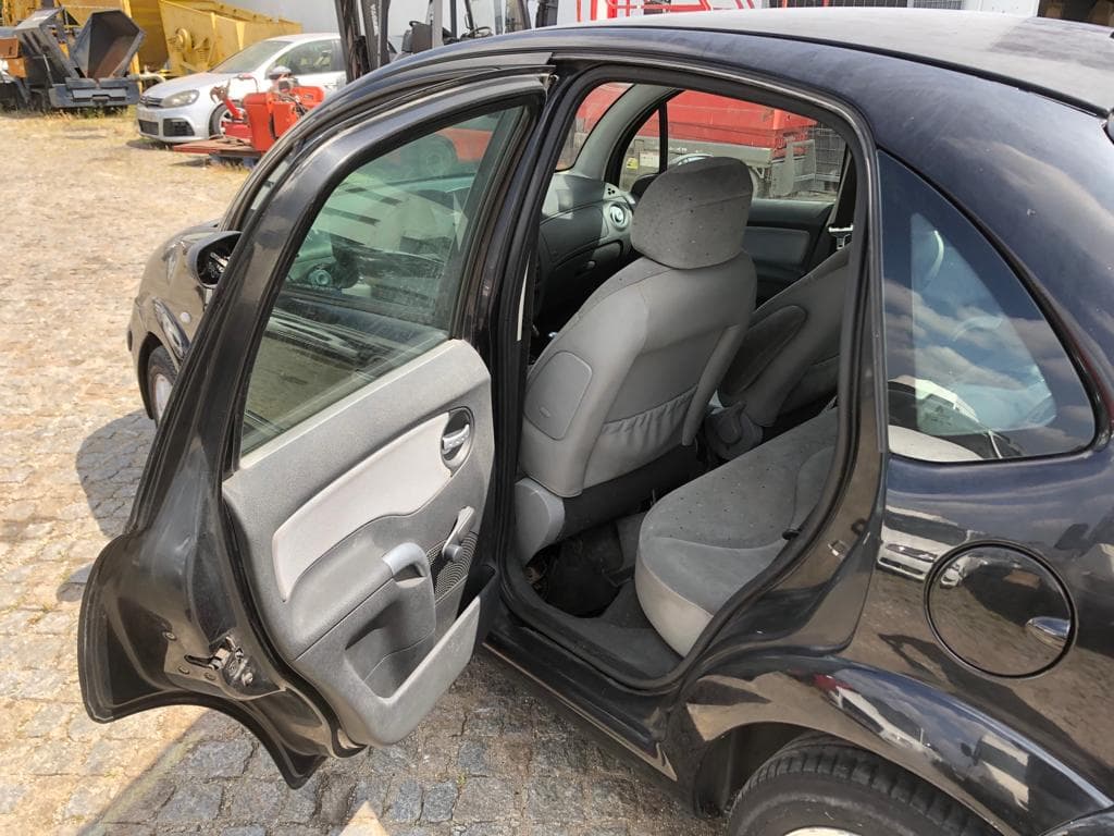 Citroën C3 · Ano 2004 — image 18