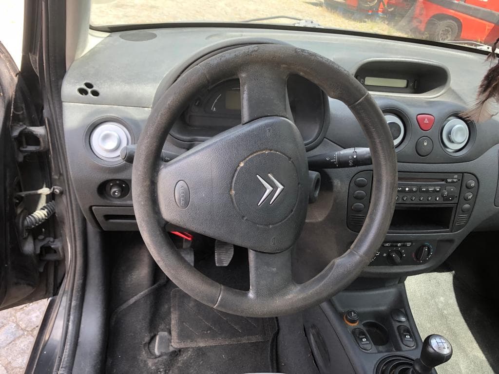 Citroën C3 · Ano 2004 — image 19